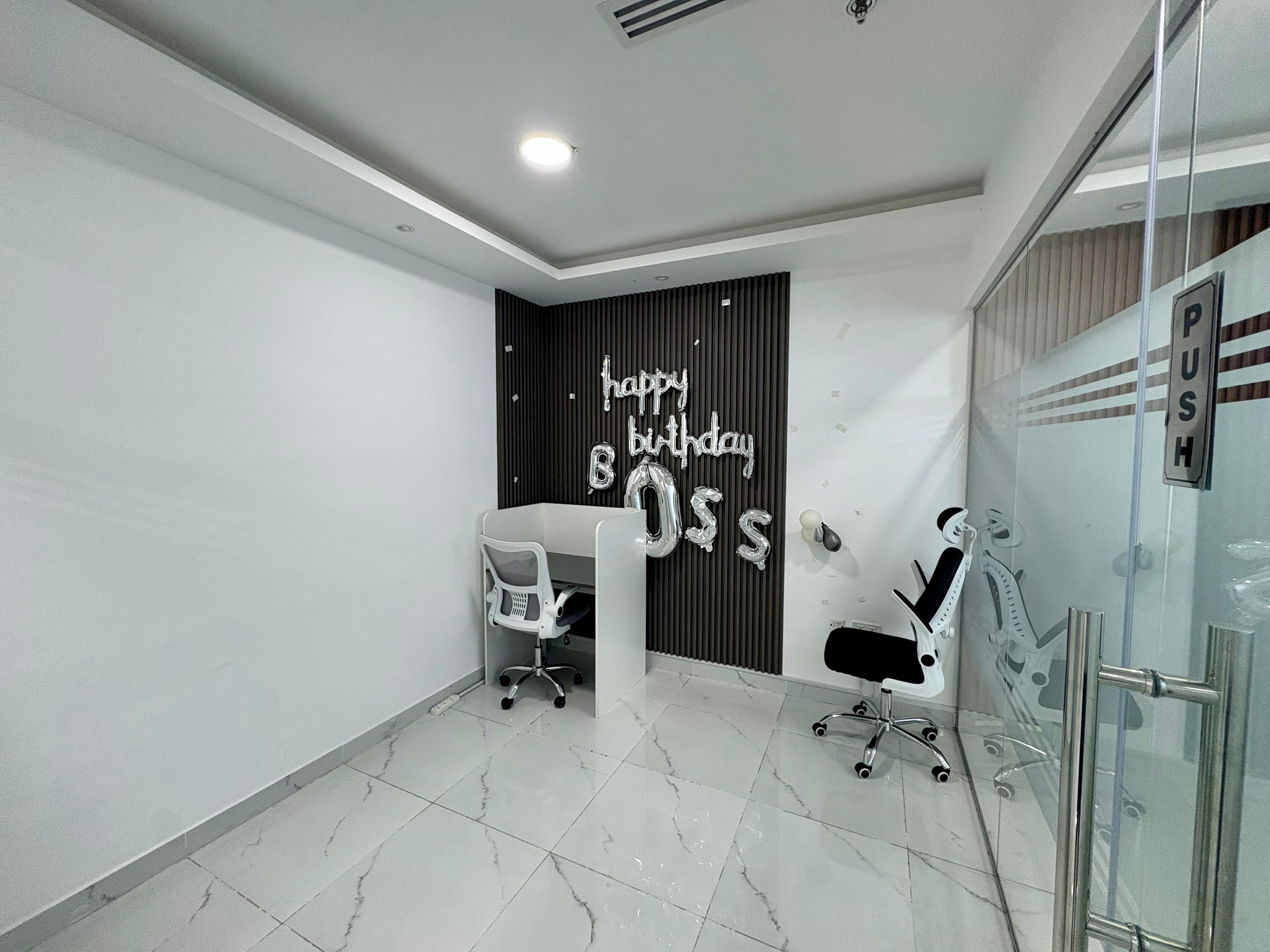 Prime Office | Unfurnished | Metro Connectivity