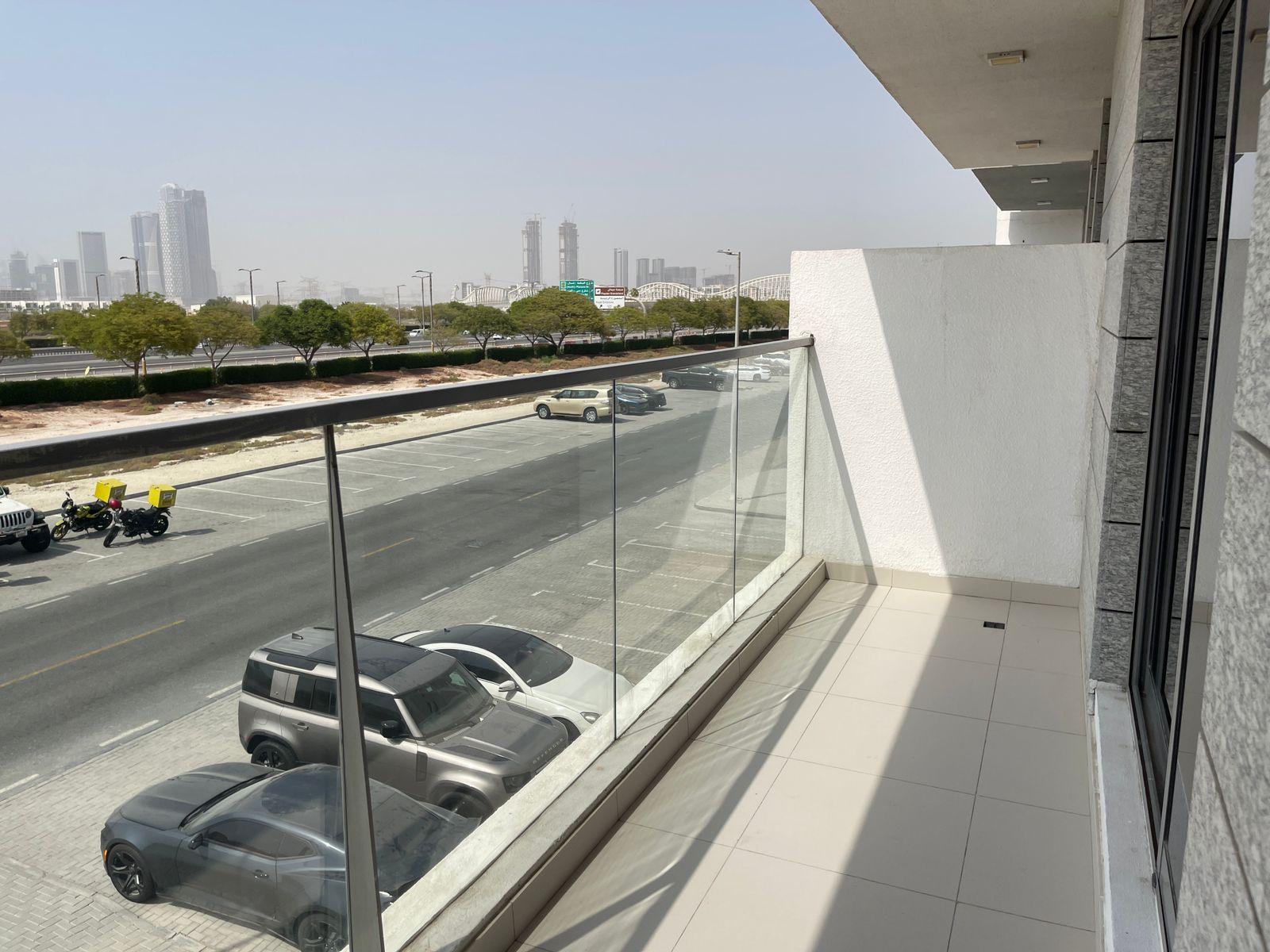 1BR - UNFURNISHED | DOWNTOWN SKYLINE | SPACIOUS