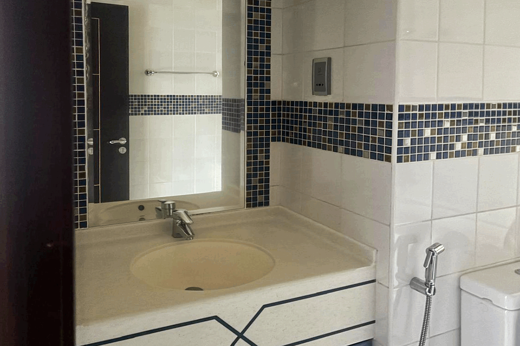 Exclusive  1BR | High Floor | Fully Furnished