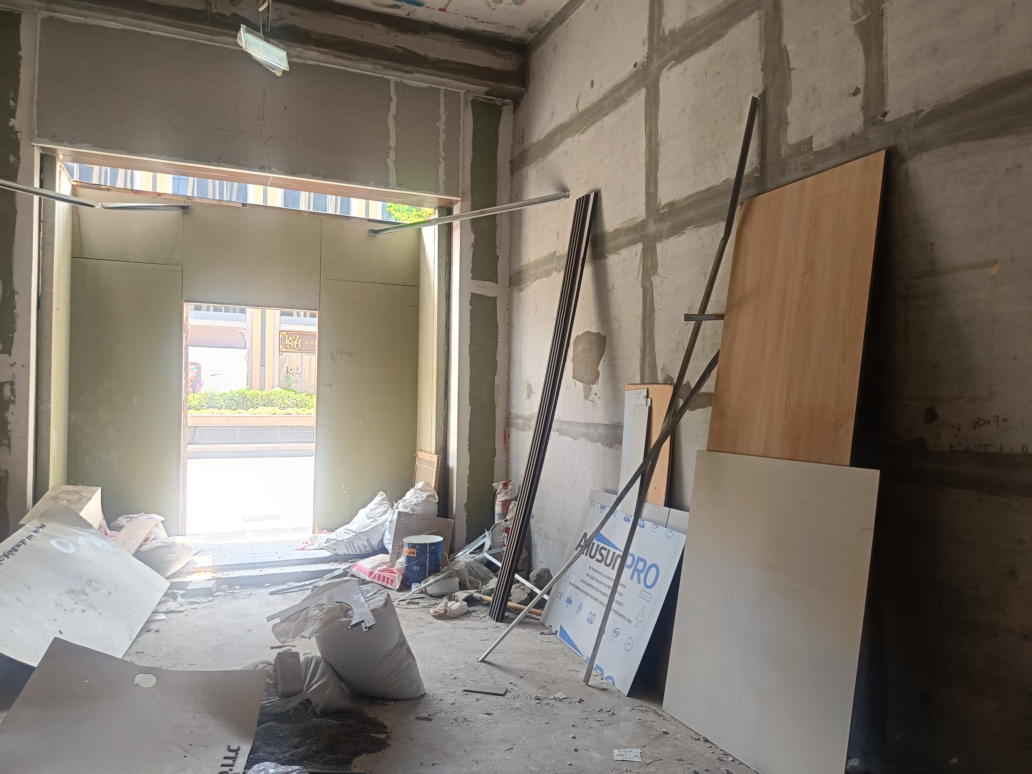 Prime Retail Shop | Shell & Core