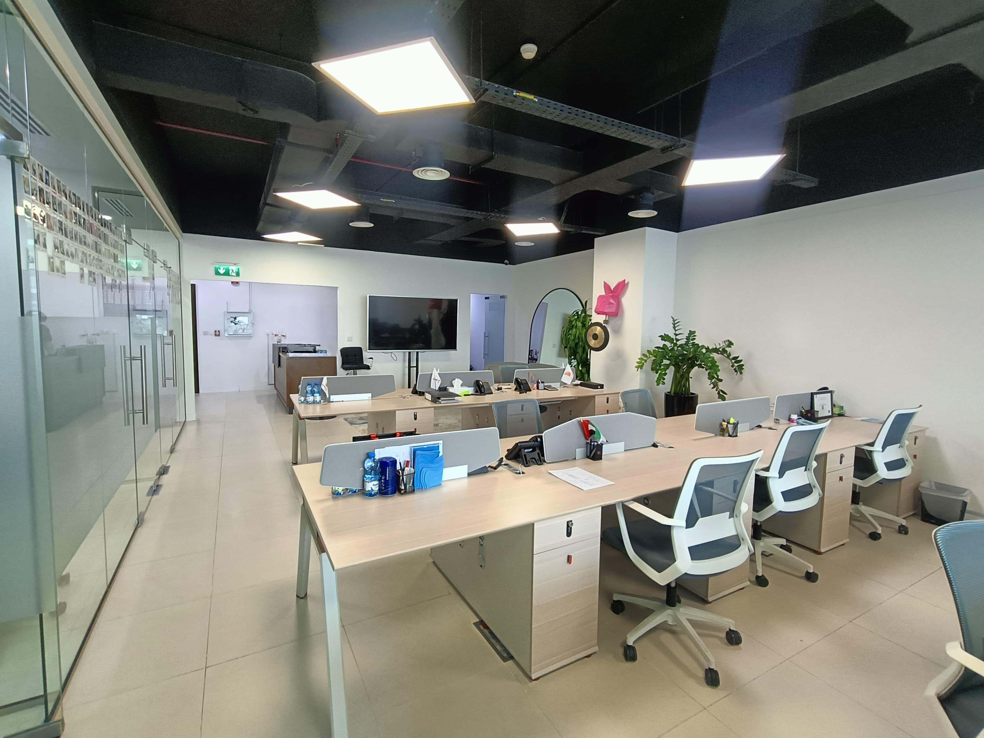 Furnished Office | 30% Less Traffic
