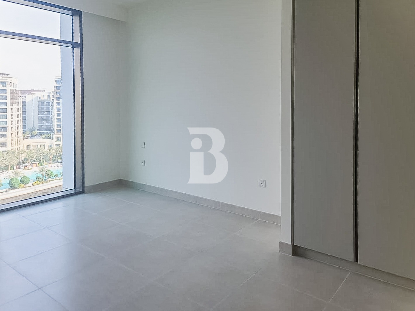 Luxury Living | Canal View | Maids Room