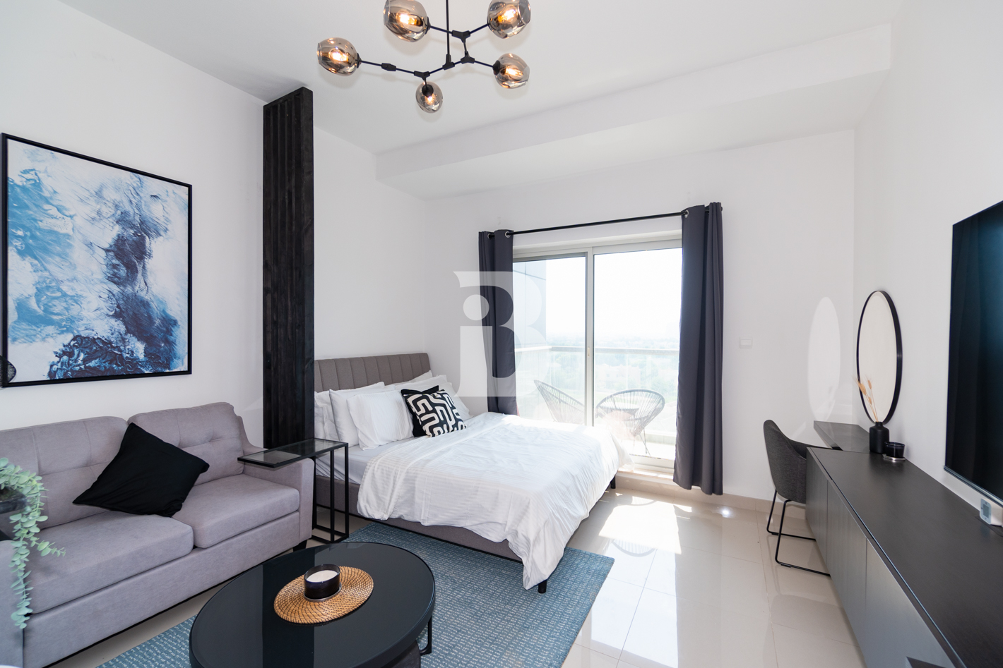 Vacant | Furnished Studio | Golf Course View