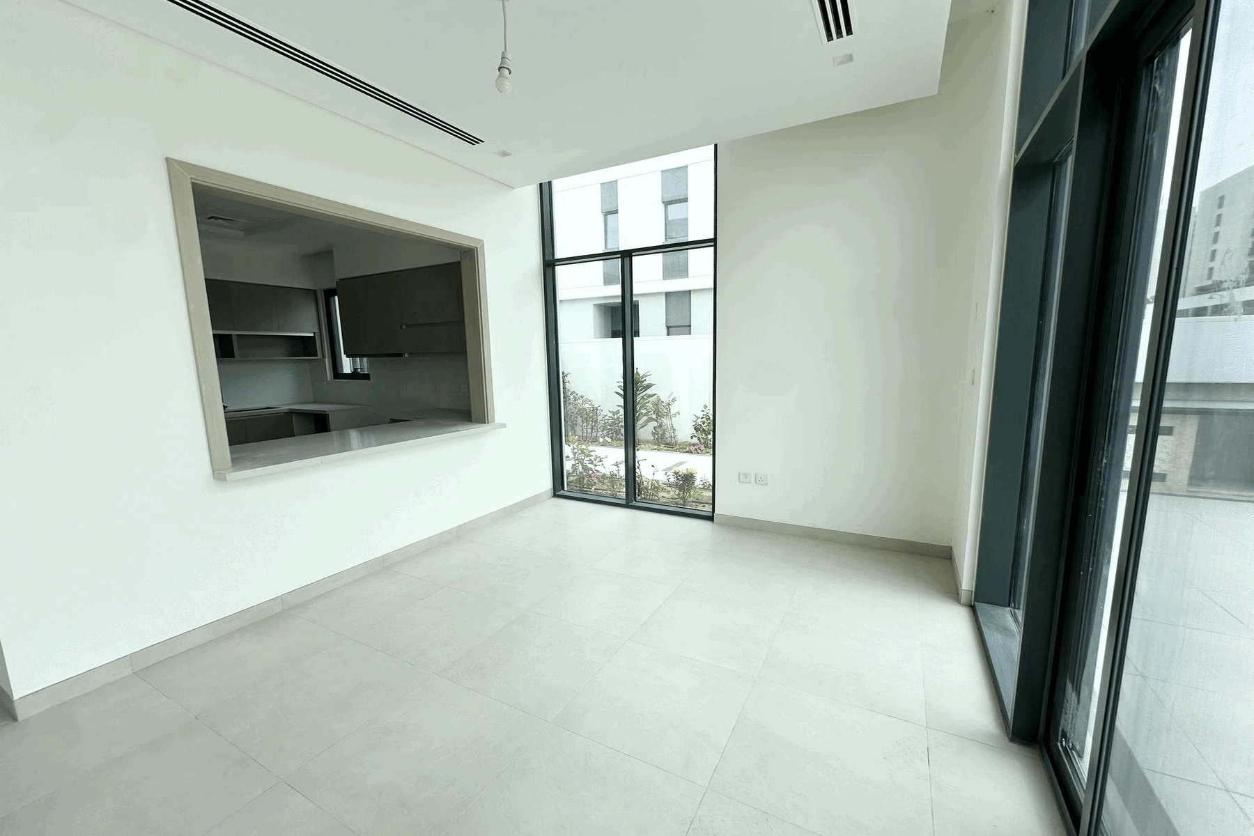 Upgraded | Landscaped | Single Row | Type A
