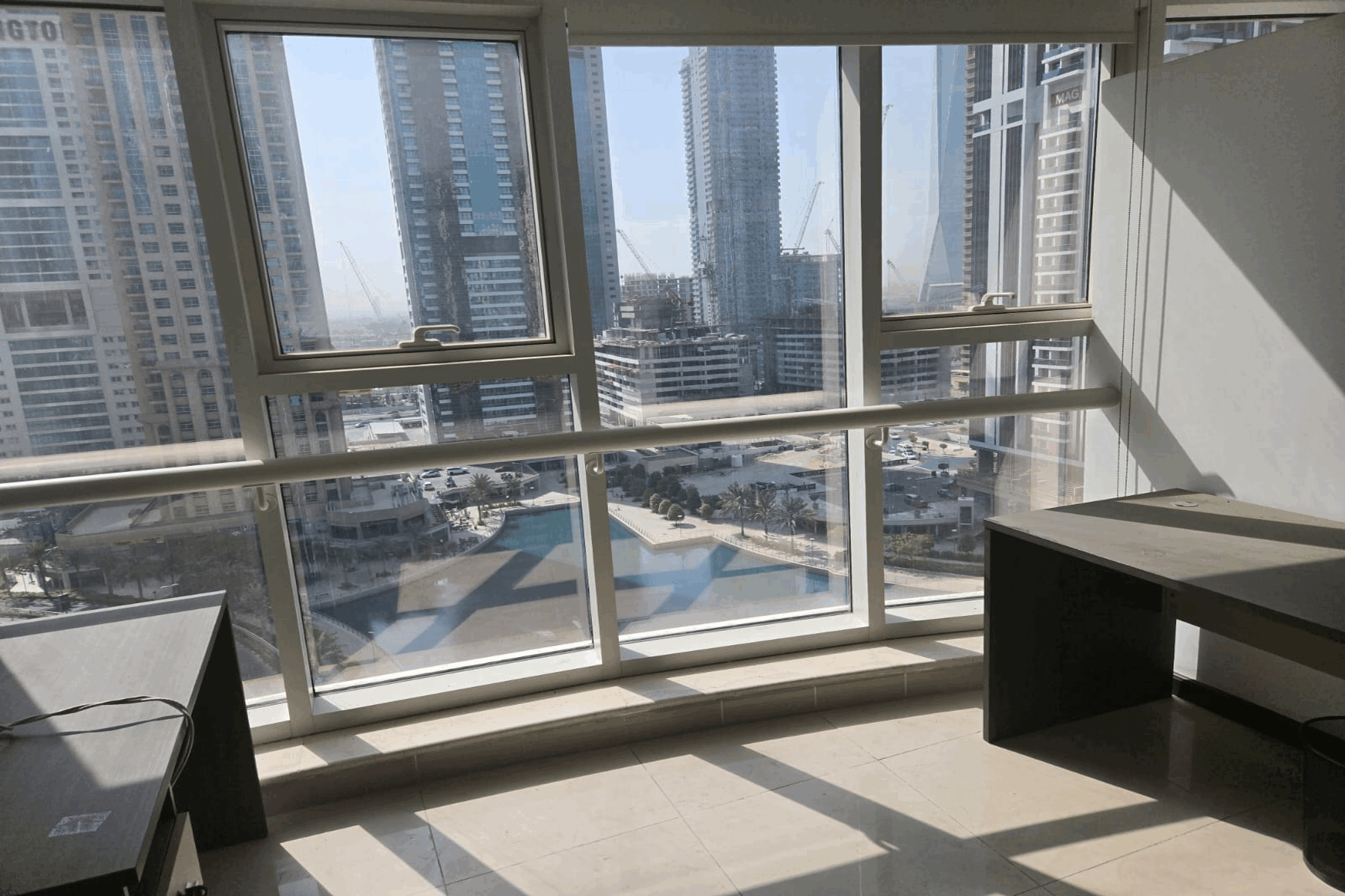 Near Metro | High Floor | Well Partitioned