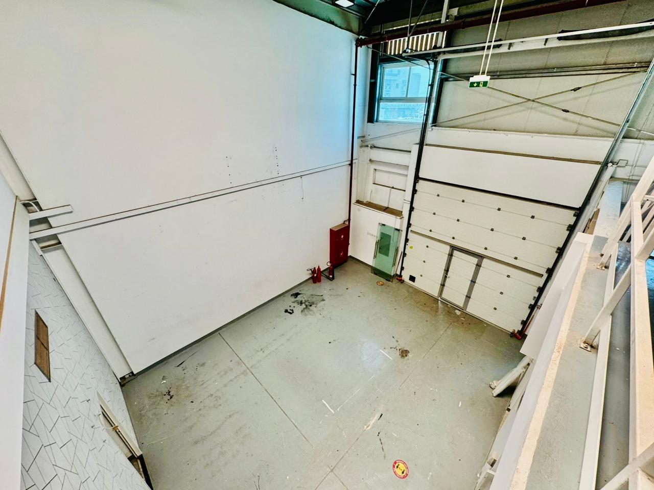 WELL MAINTAINED WAREHOUSE | G with M | 150KW