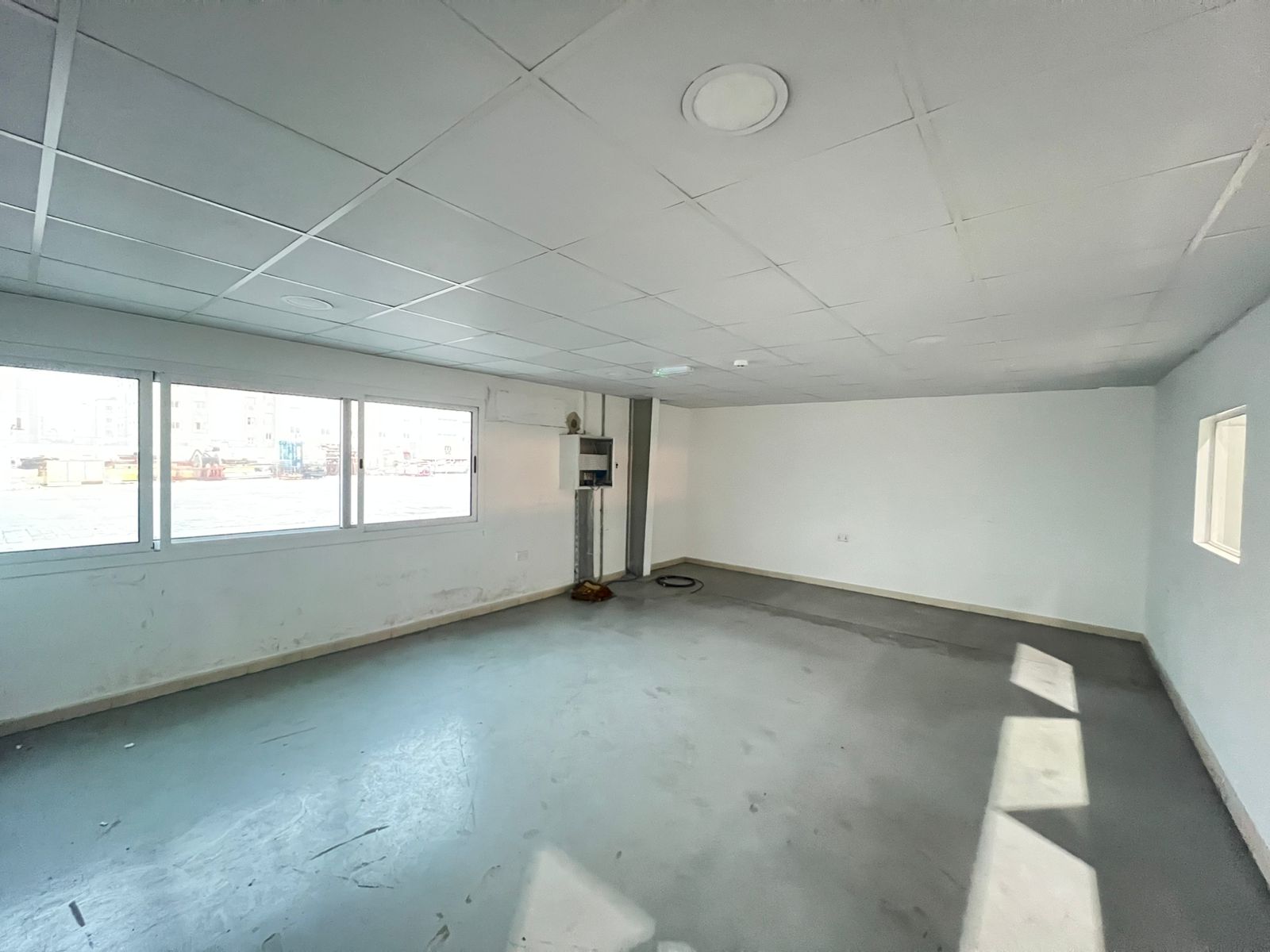 380 KW 30000 sqft | Ideal Warehouse in DIC