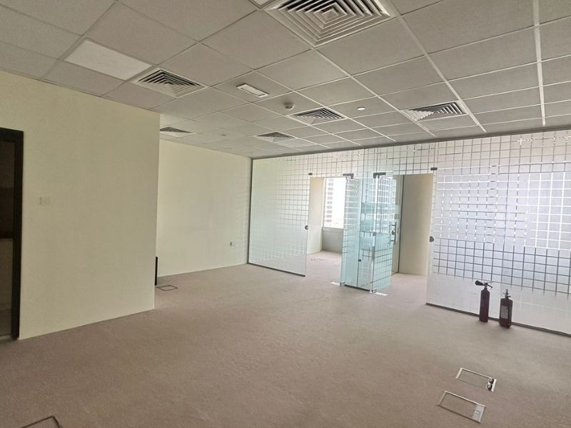632 SqFt Partitioned Office | Mid Floor | DMCC