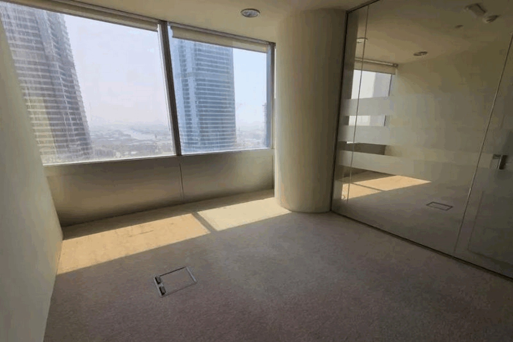 Partitioned Office | Mid Floor | DMCC