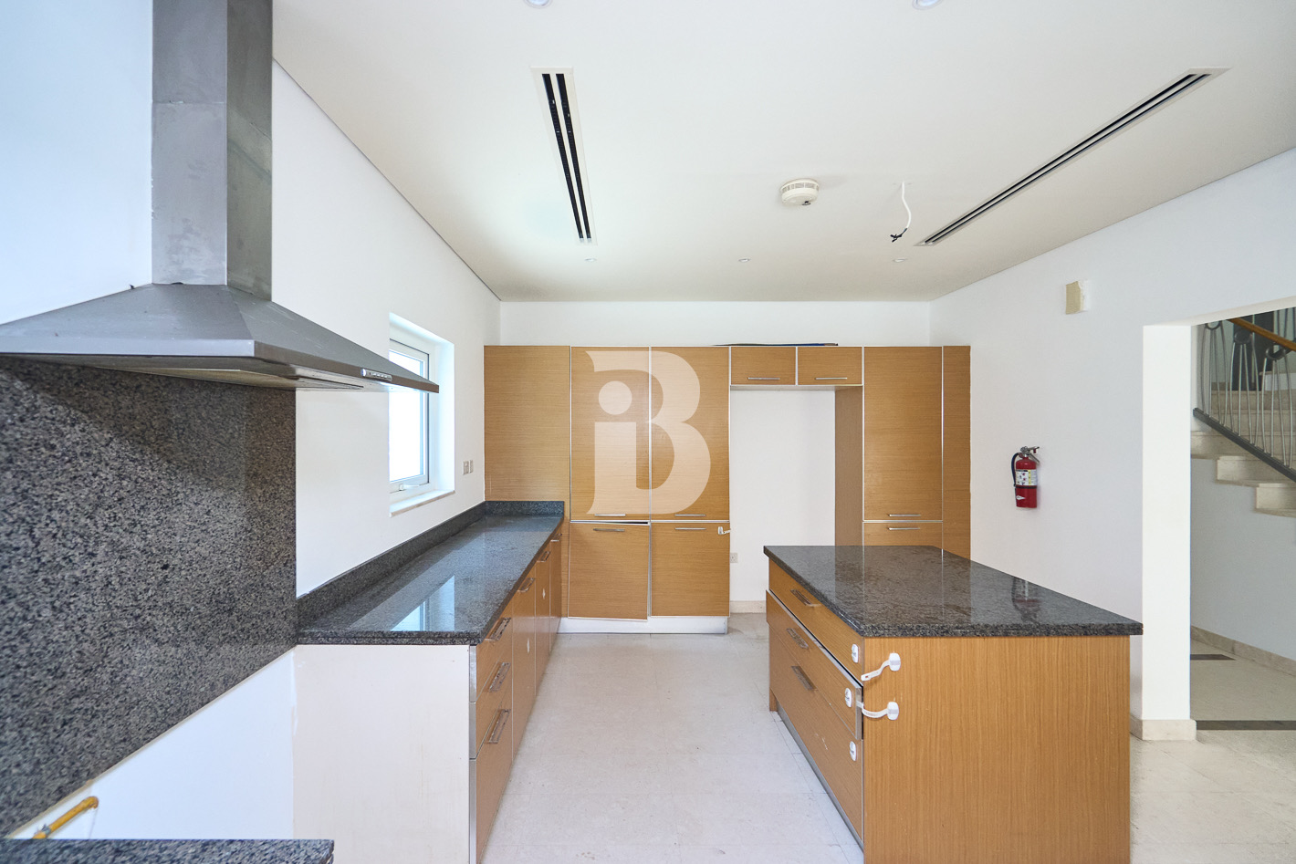 Vastu | Opposite Park | Negotiable