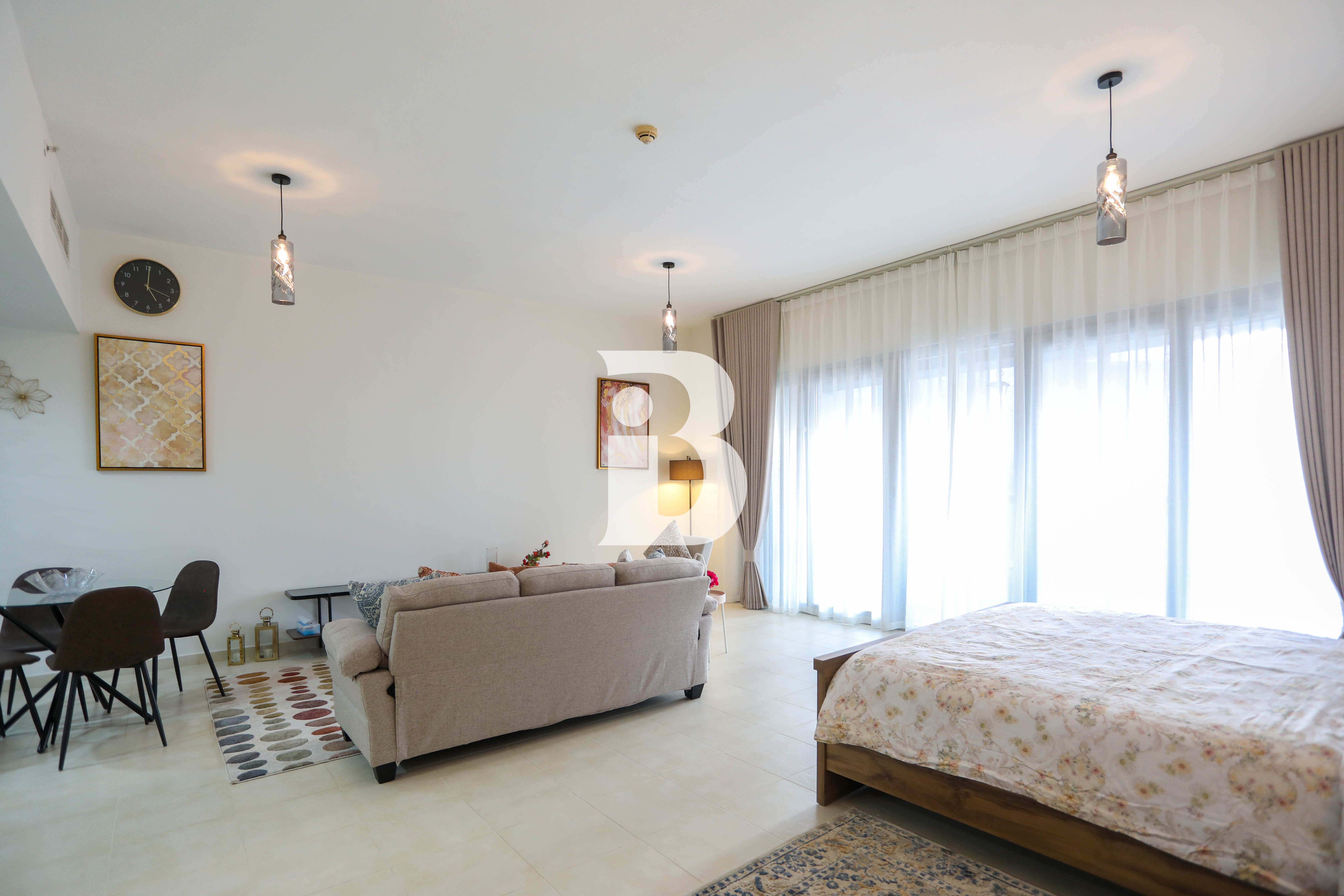 UPGRADED I FURNISHED STUDIO I VACANT