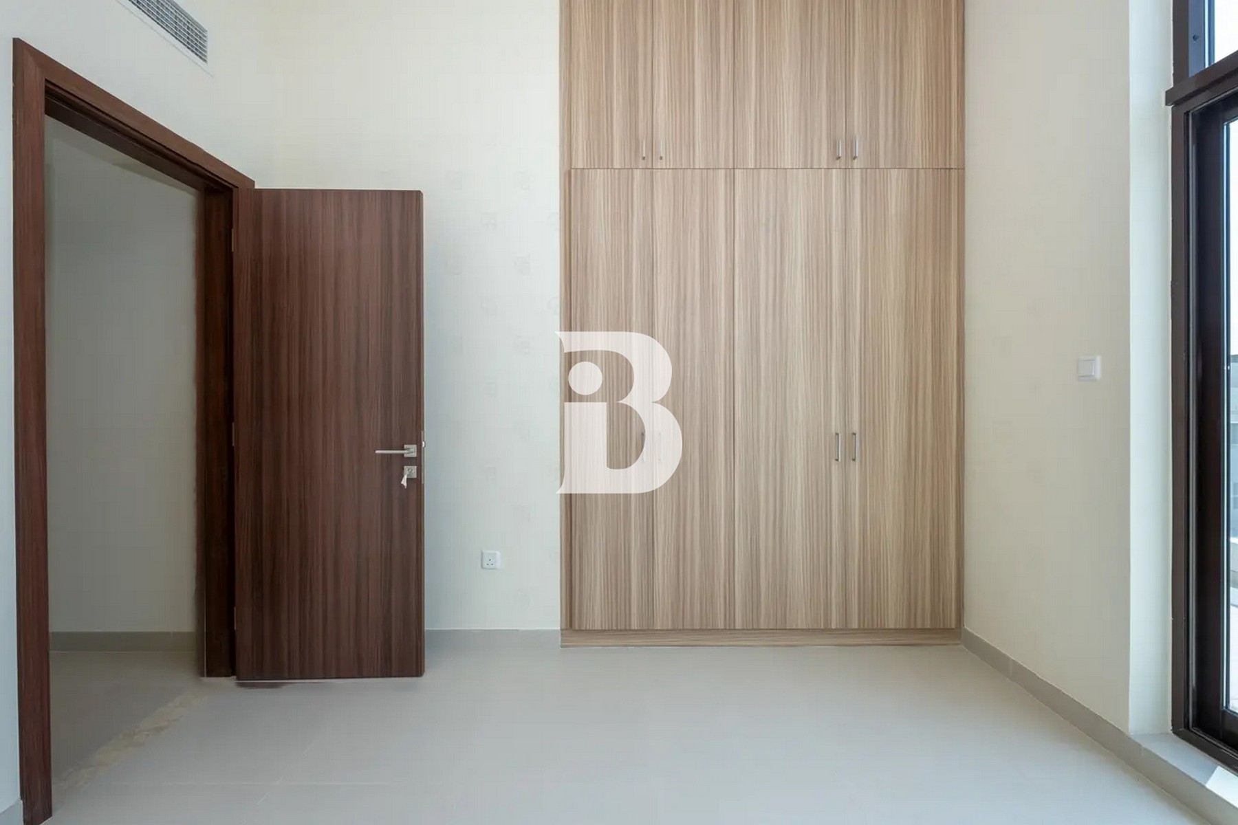 Ideal Price| Newly rented| Family community