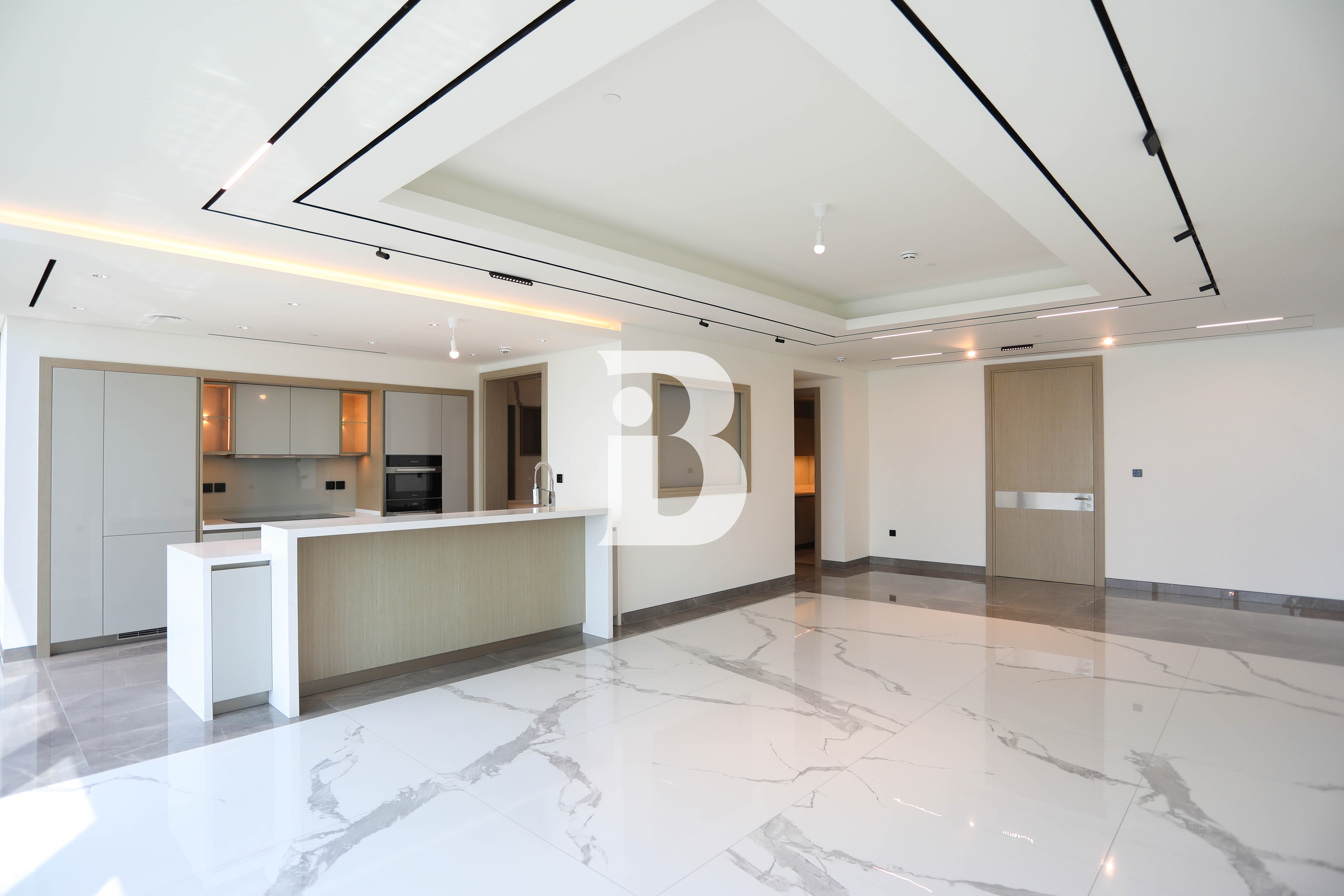 Exclusive High-Floor 4-Bedroom | S Tower