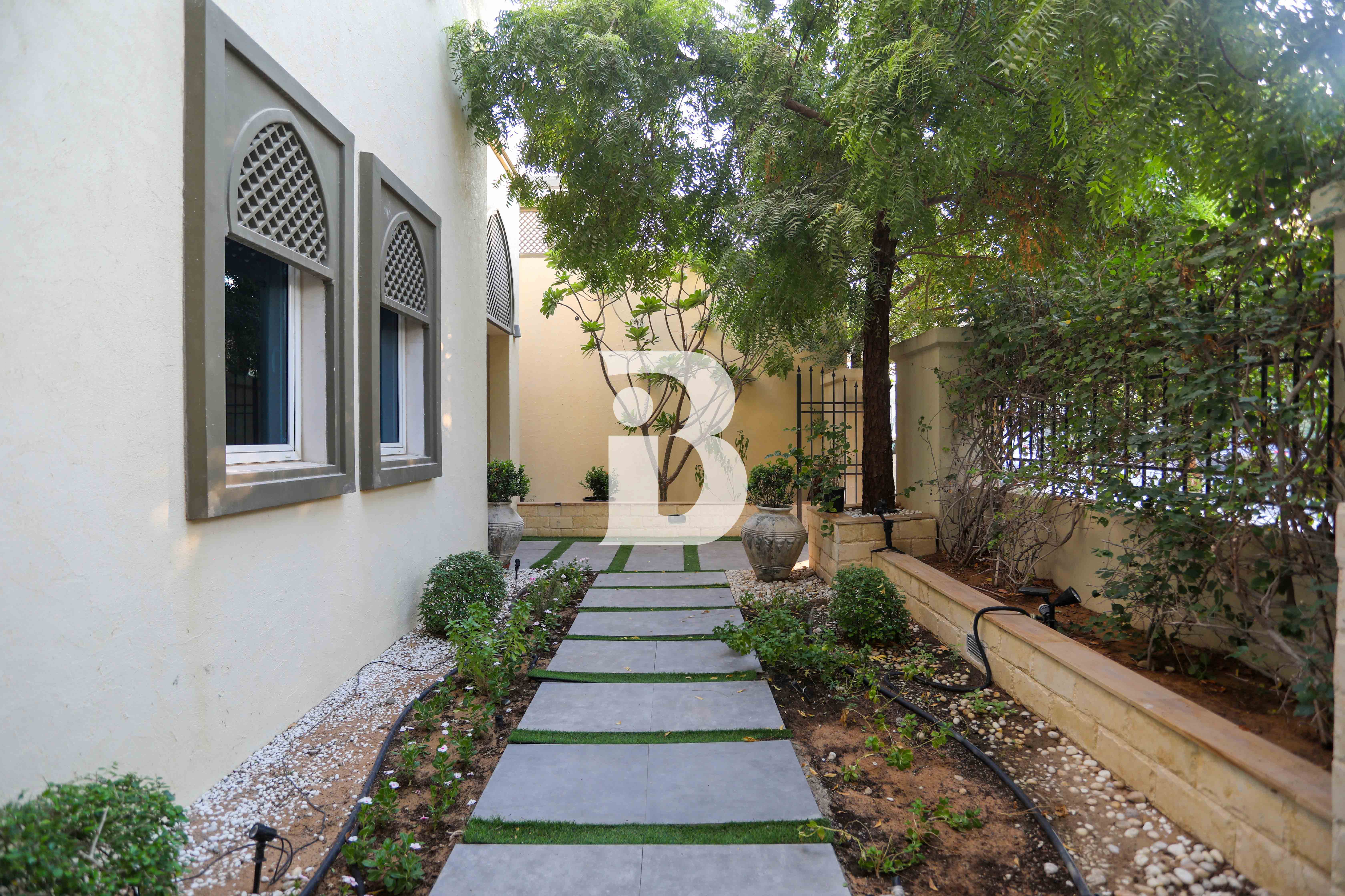 Internal location | Upgraded | Vastu compliant