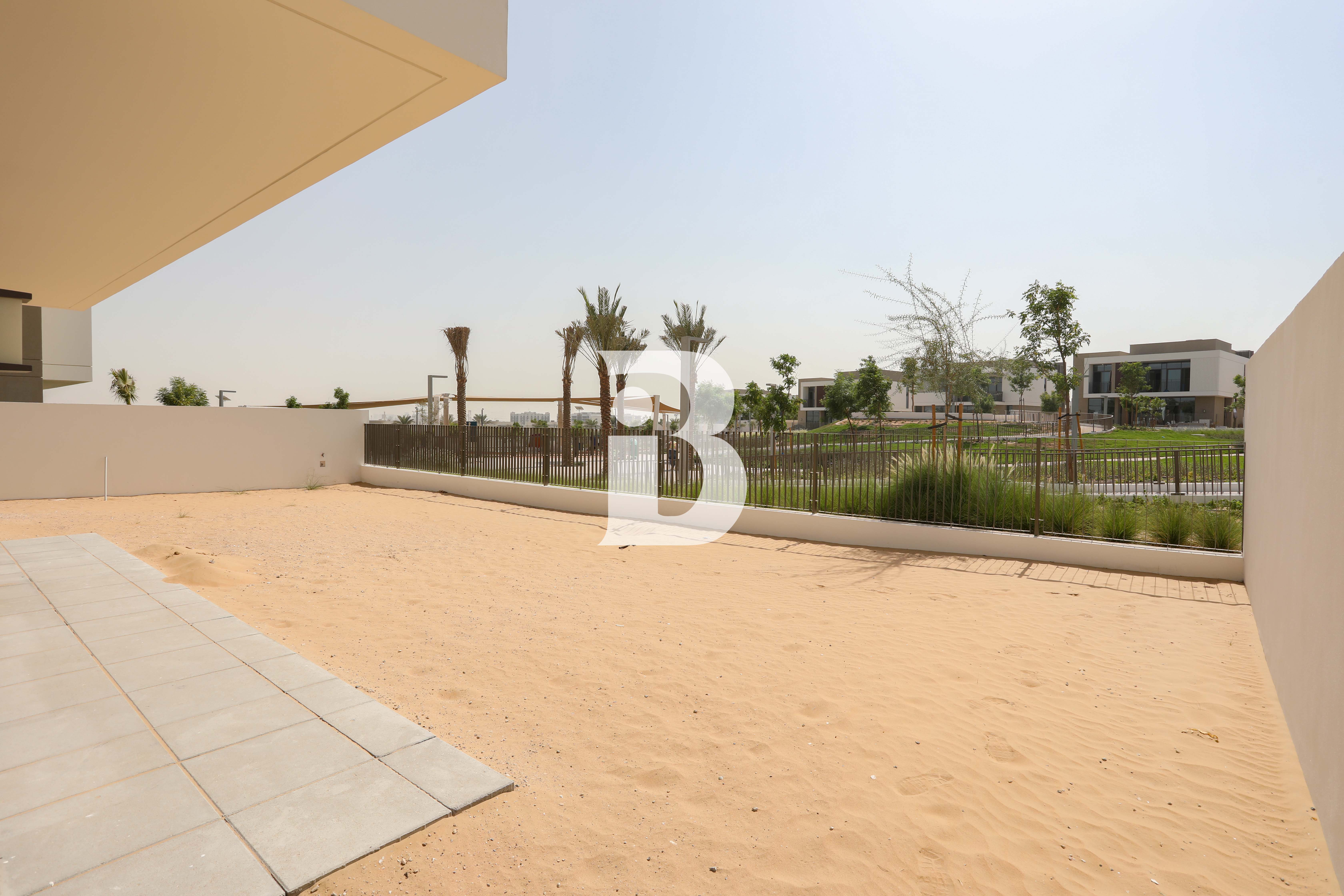 UNIQUE LAYOUT | FACING AMENITIES | VASTU