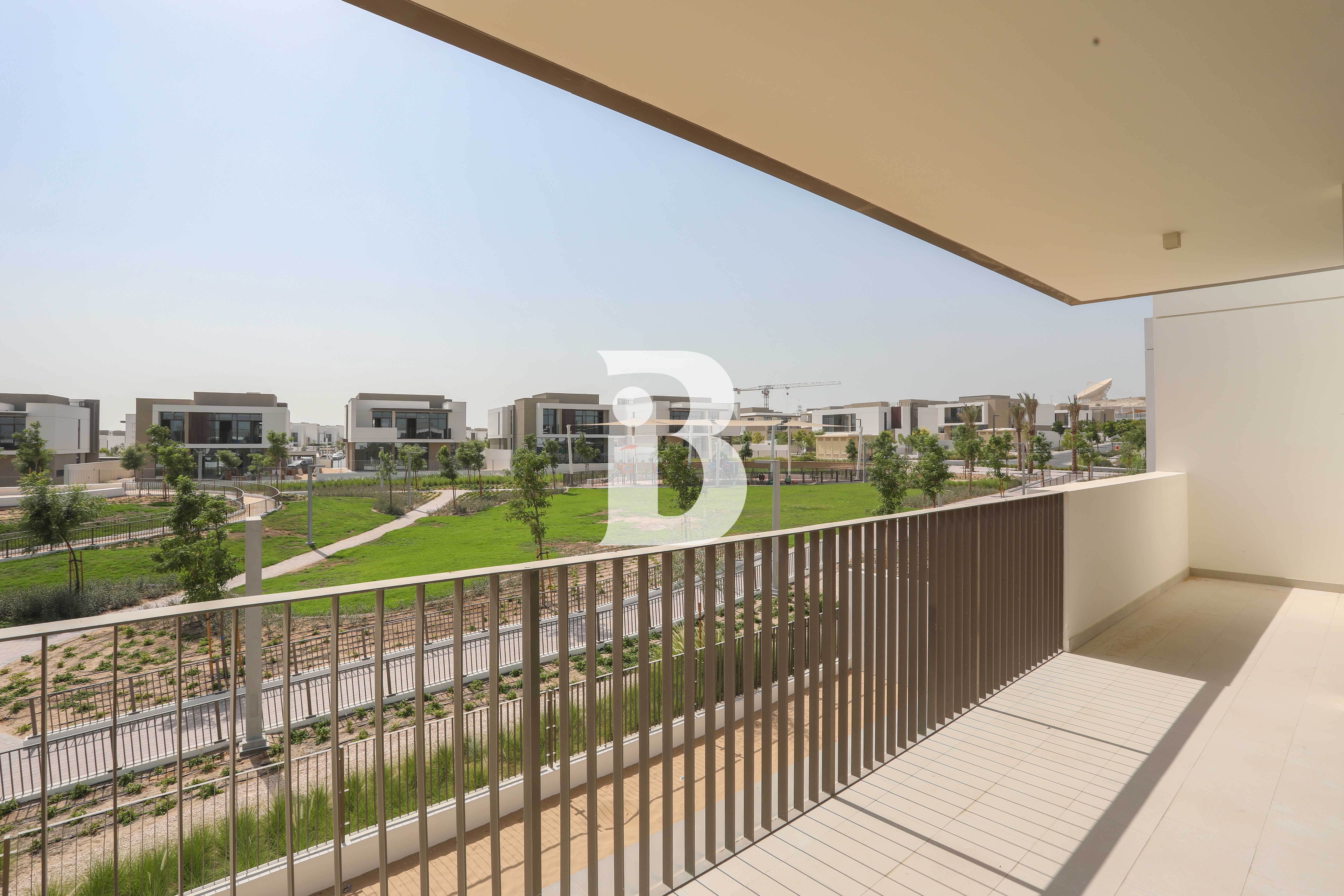 UNIQUE LAYOUT | FACING AMENITIES | VASTU