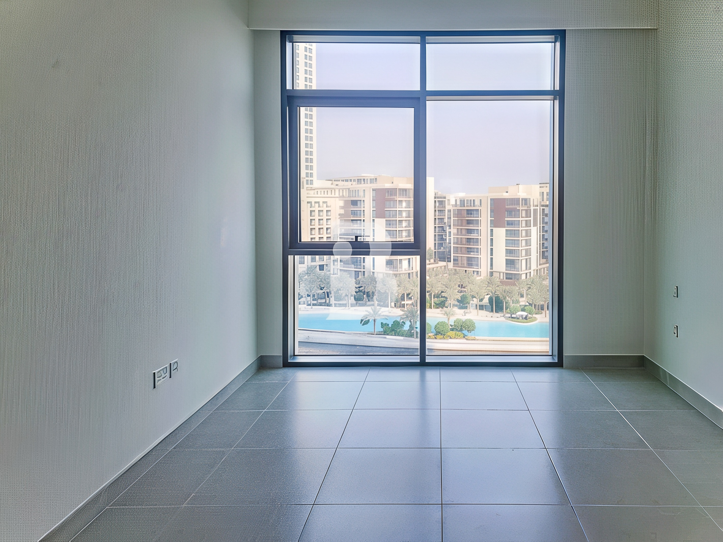 Luxury Living | Canal View | Maids Room