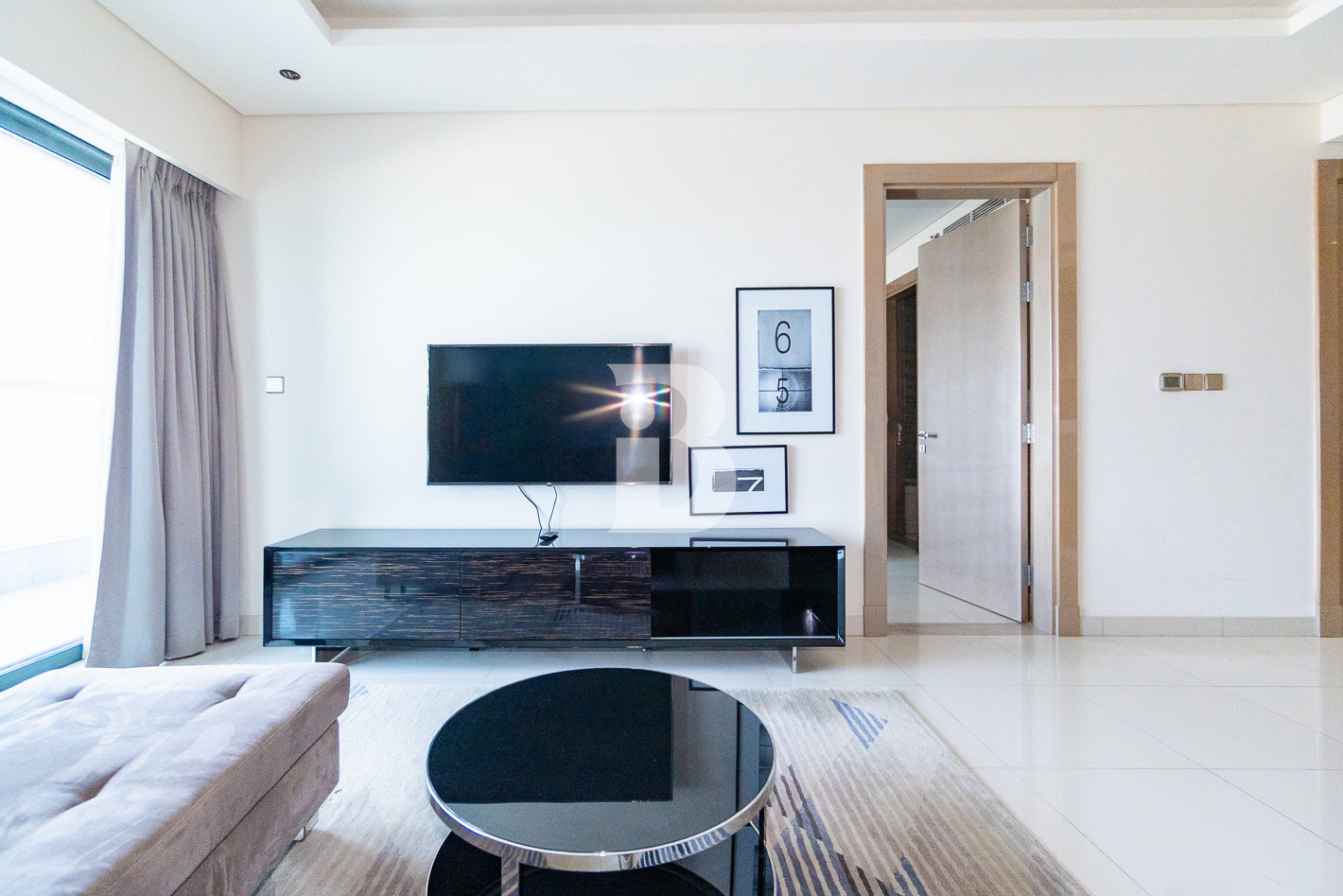 High Floor | Exclusive | Vacant |  Semi Furnished