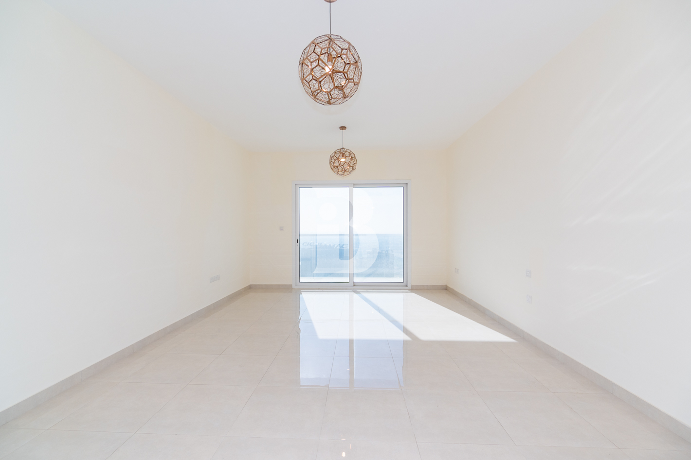 Unfurnished | High Floor  |  Vacant Soon