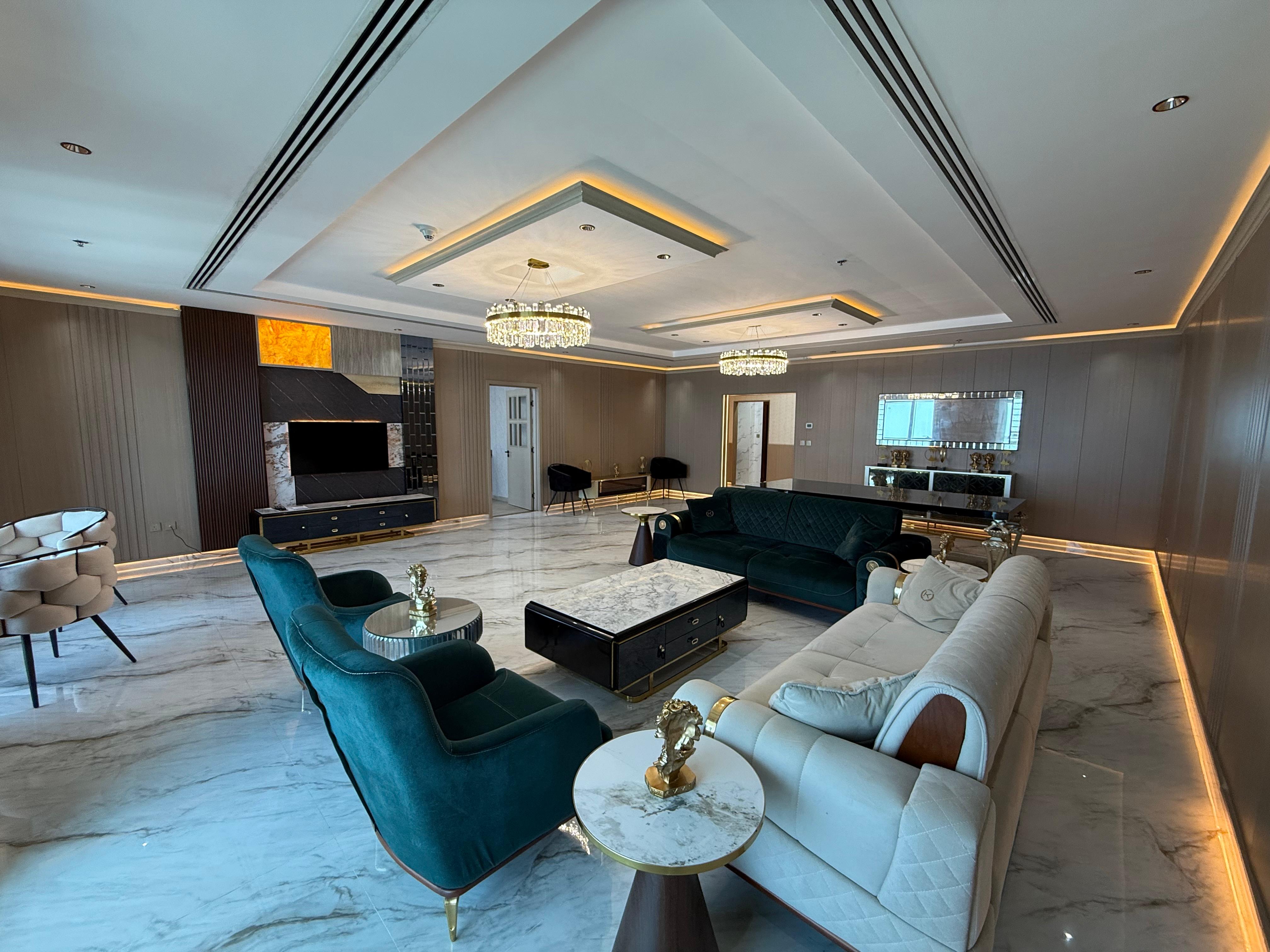 Palm View | Fully Upgraded | Furnished Unit