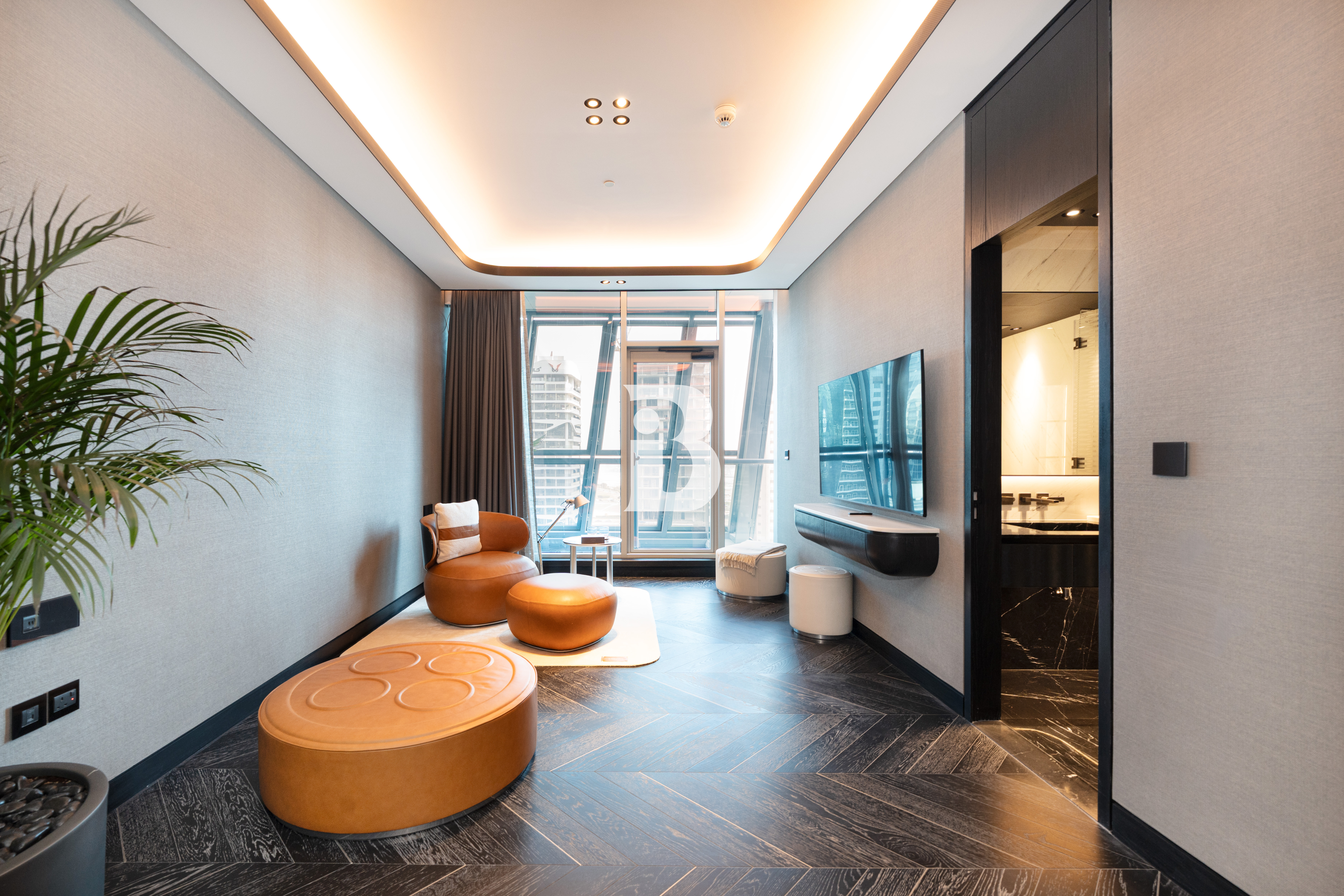 SPACIOUS 3BR  | PRIME LOCATION | FULL CANAL VIEW