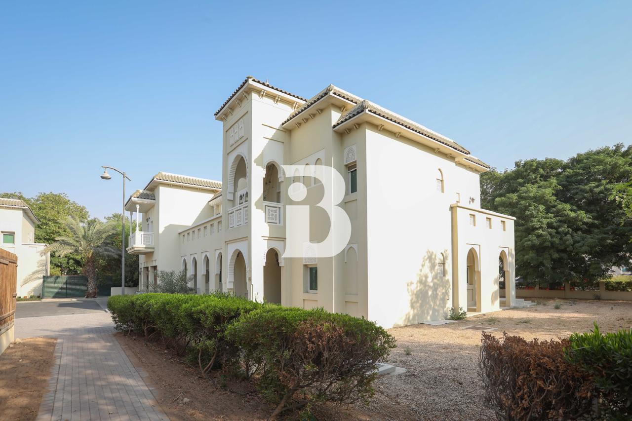 6BR Quortaj | Maid and Driver | Single Row | Vastu