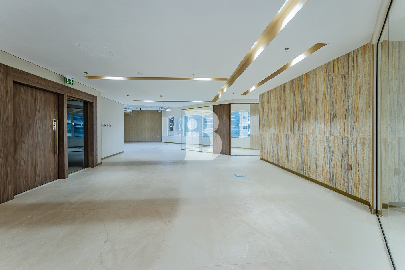 IDEAL OFFICE | WESTBURRY TOWER | PREMIUM