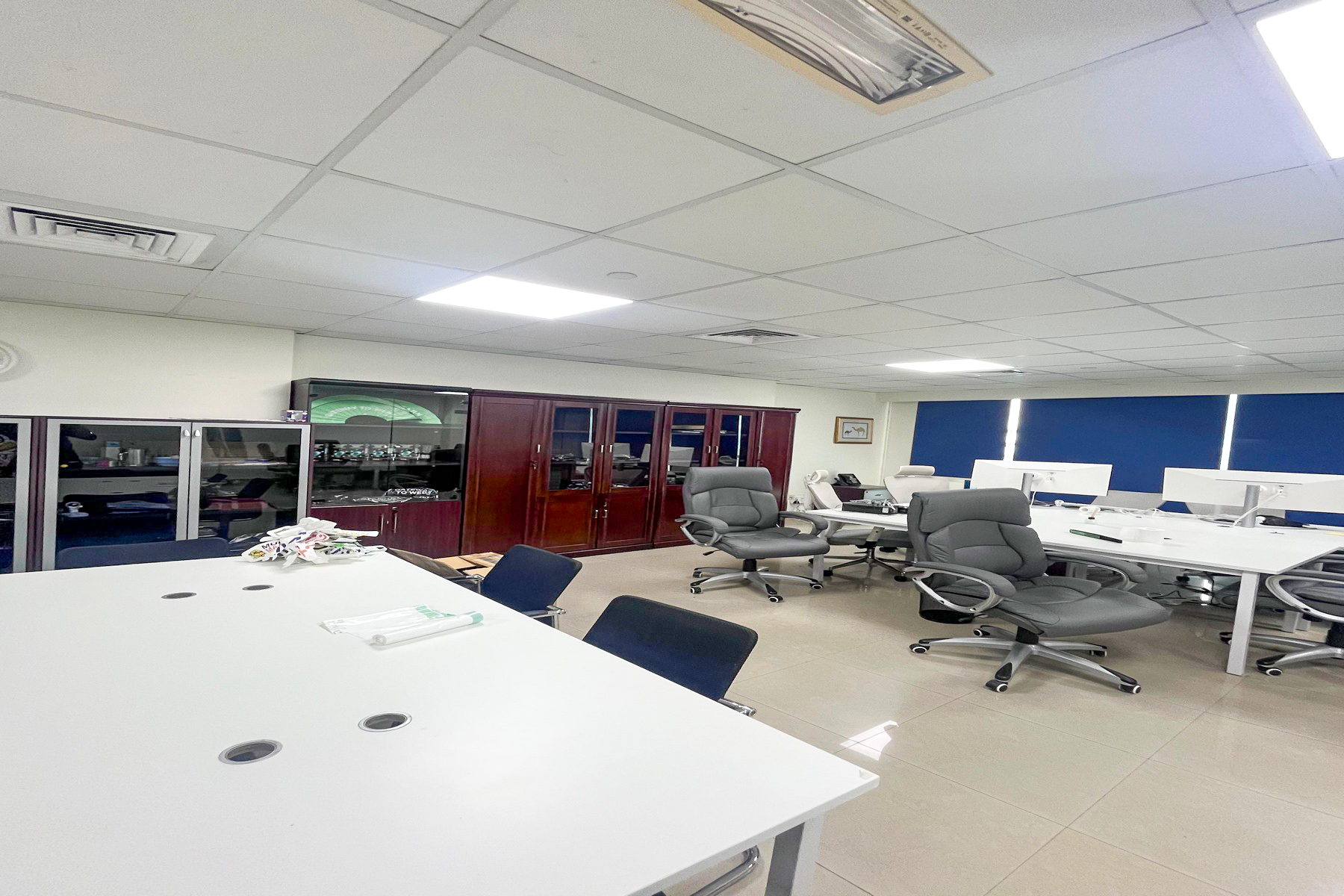 Semi-Furnished | Prime Location | Lake View