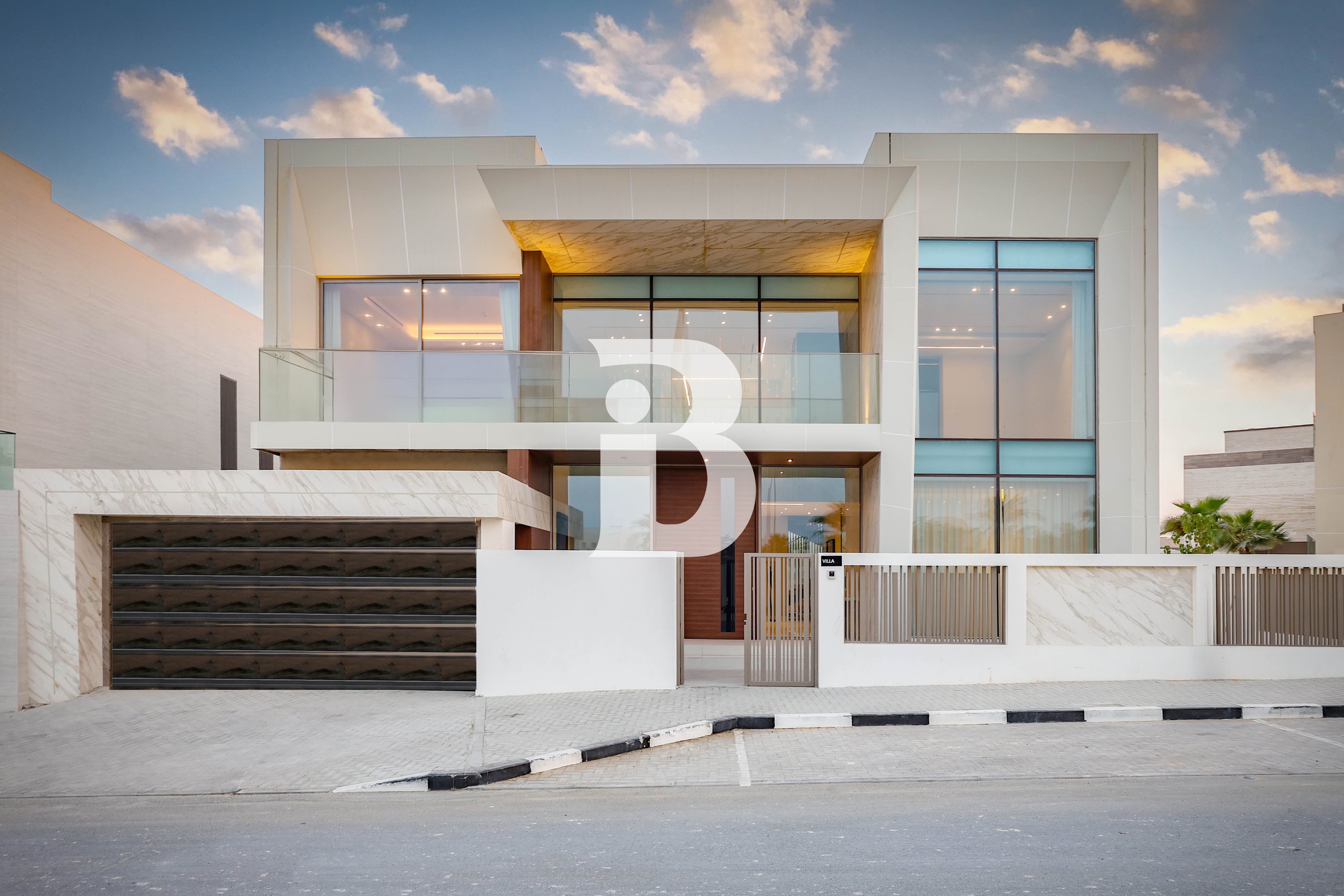 VASTU | Great Location | Huge Garden |Driver Room