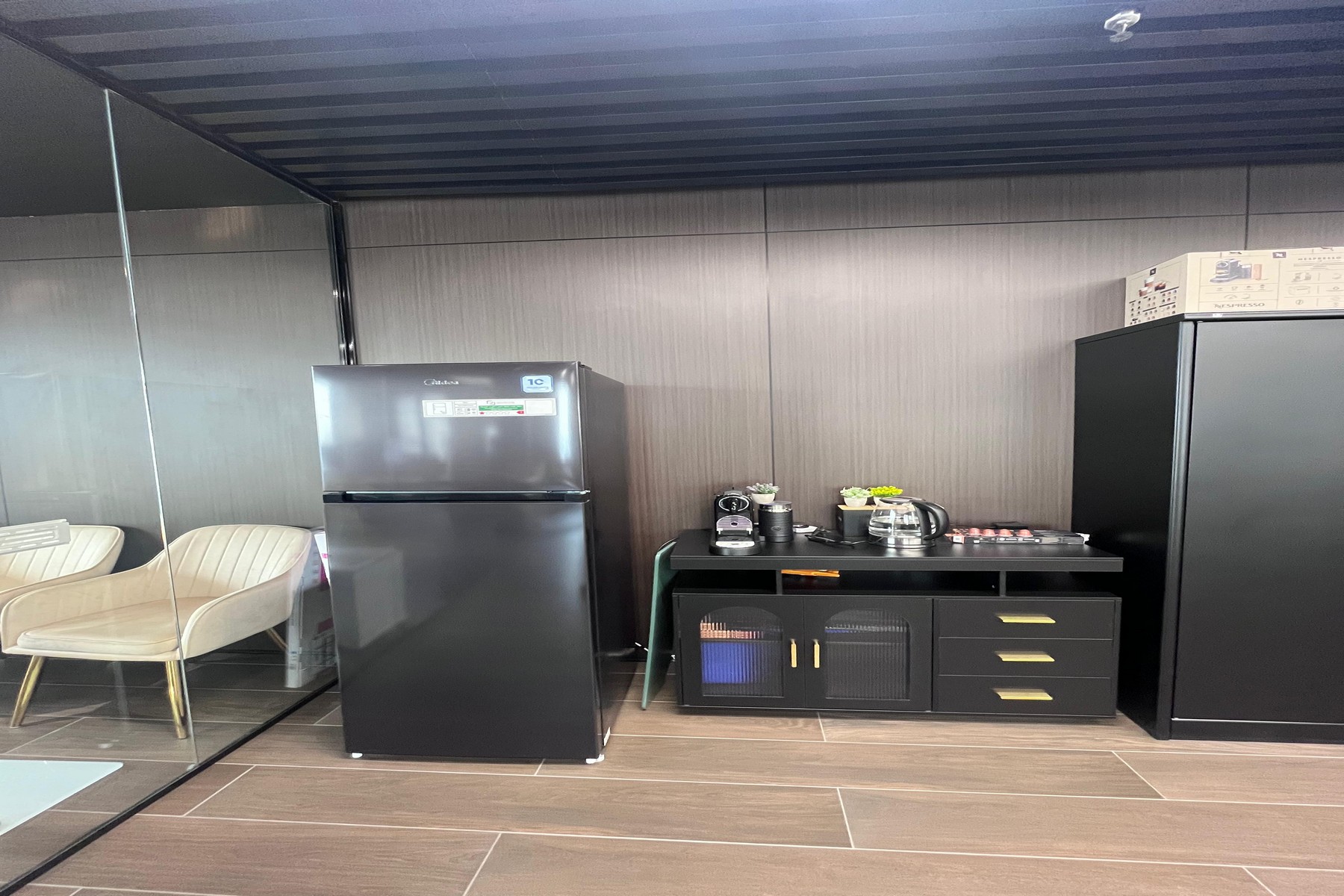 Vacant  | Premium Office |  Available for Rent