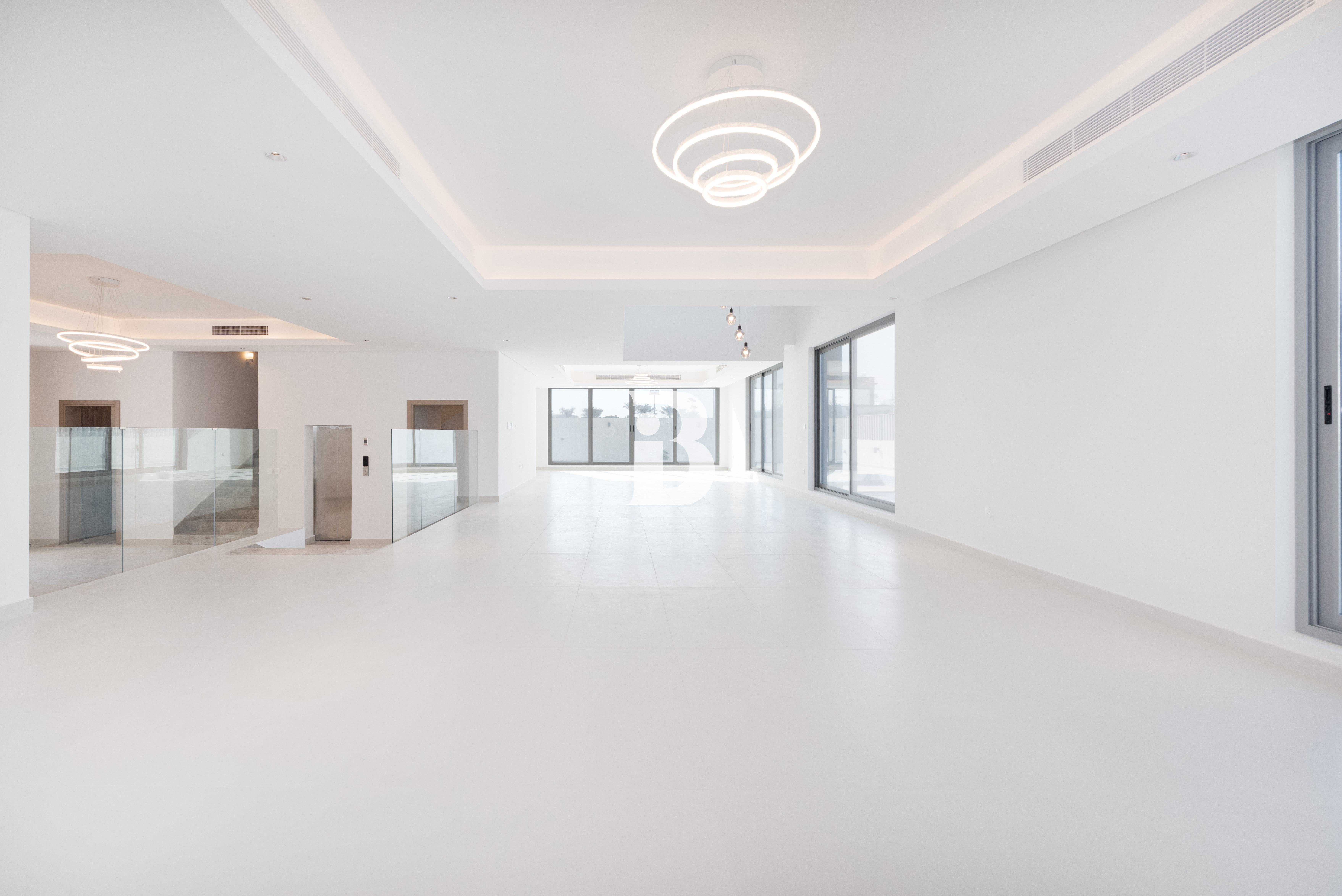 Custom 7 Bedroom | Rooftop | Skyline Views