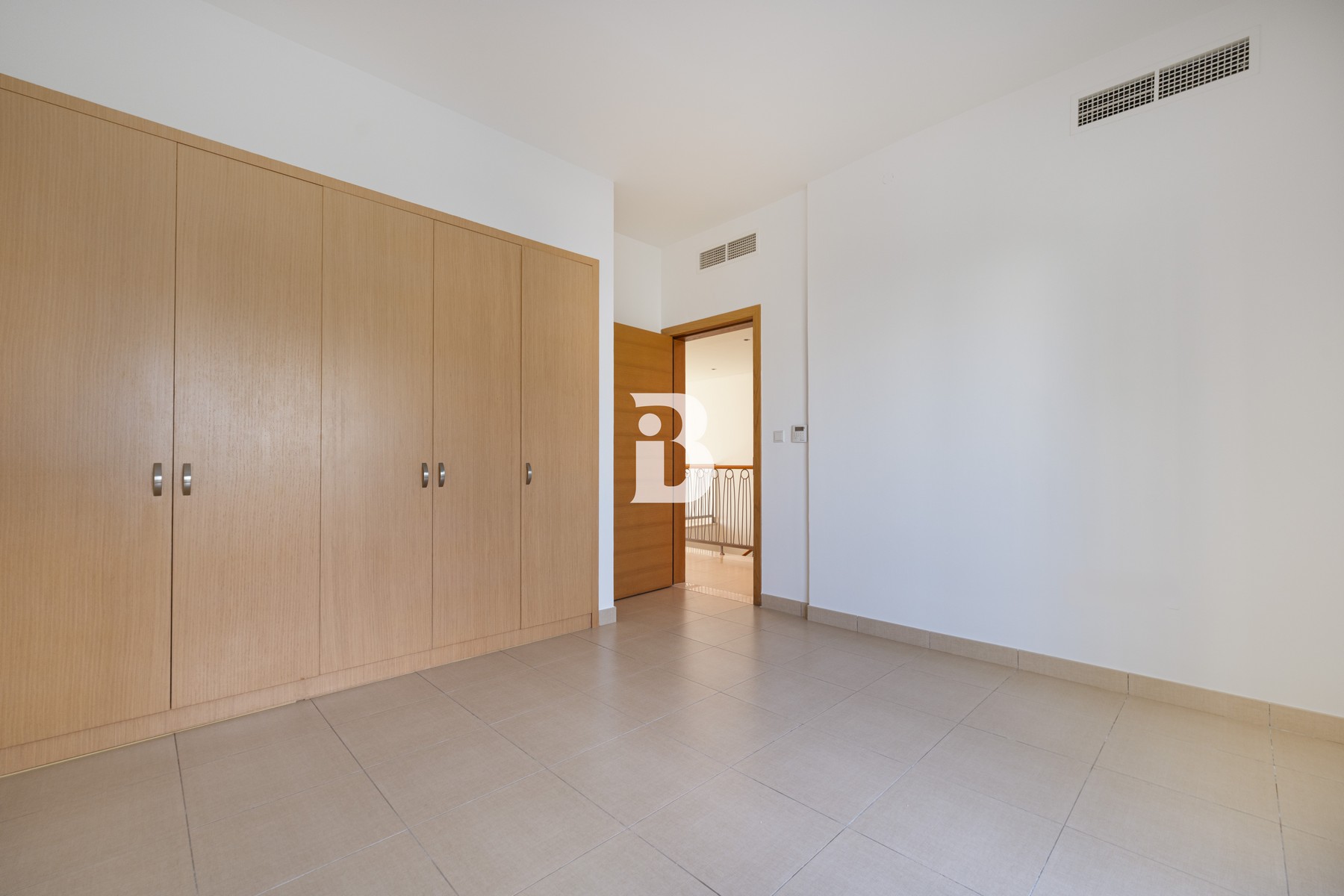 VOT | Internal | Walk to Pavillion