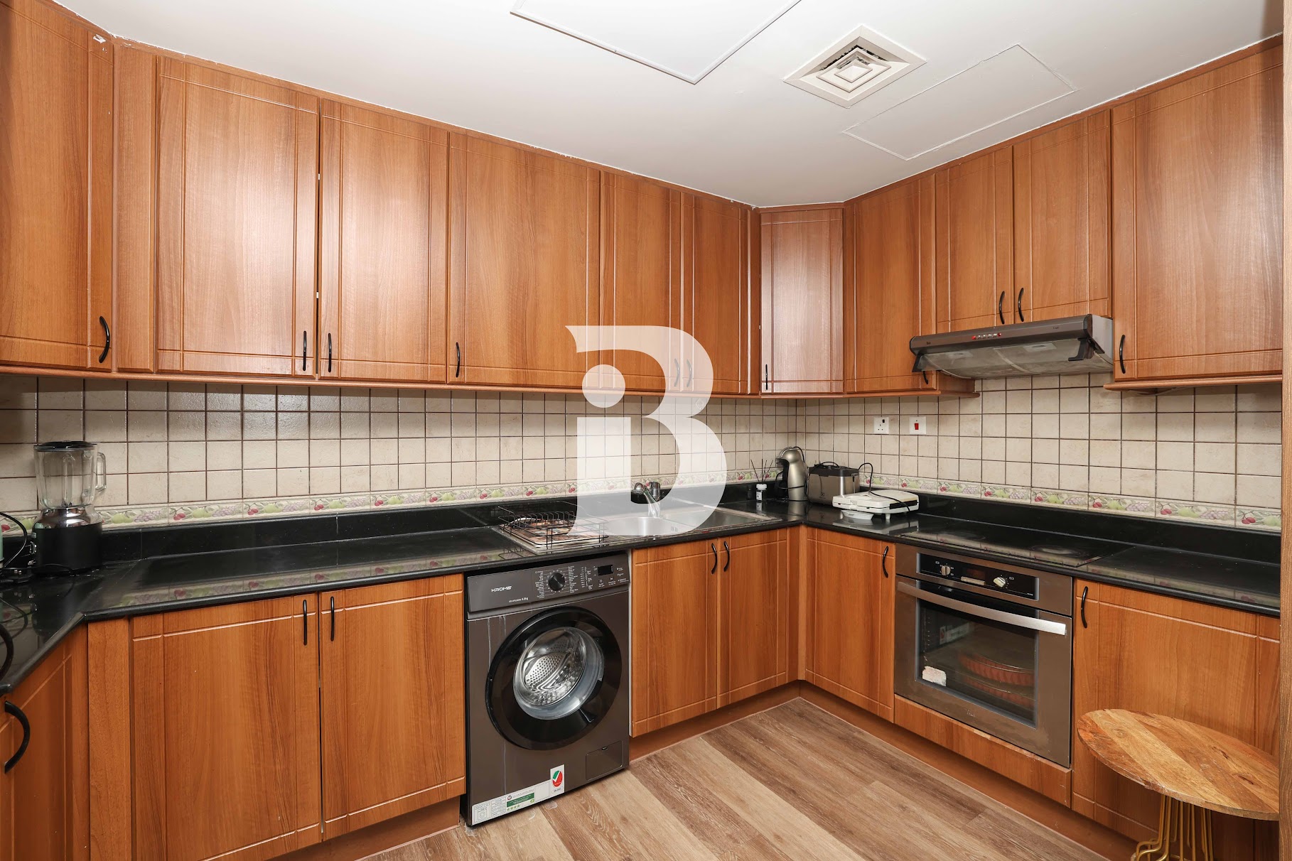 Popular Layout 1BR | Community View | Vacant