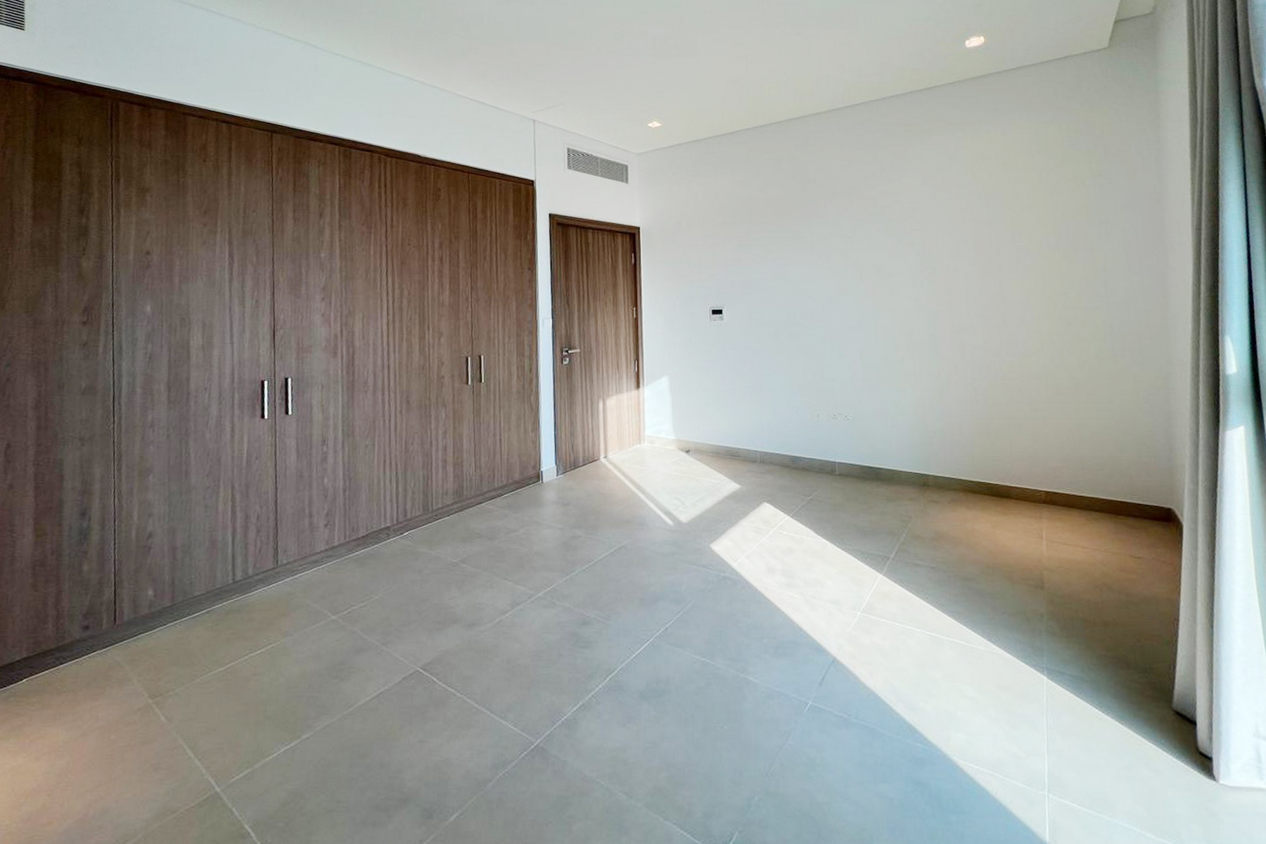 2BR Townhouse | 1 Study Rooms + Maid | Vacant