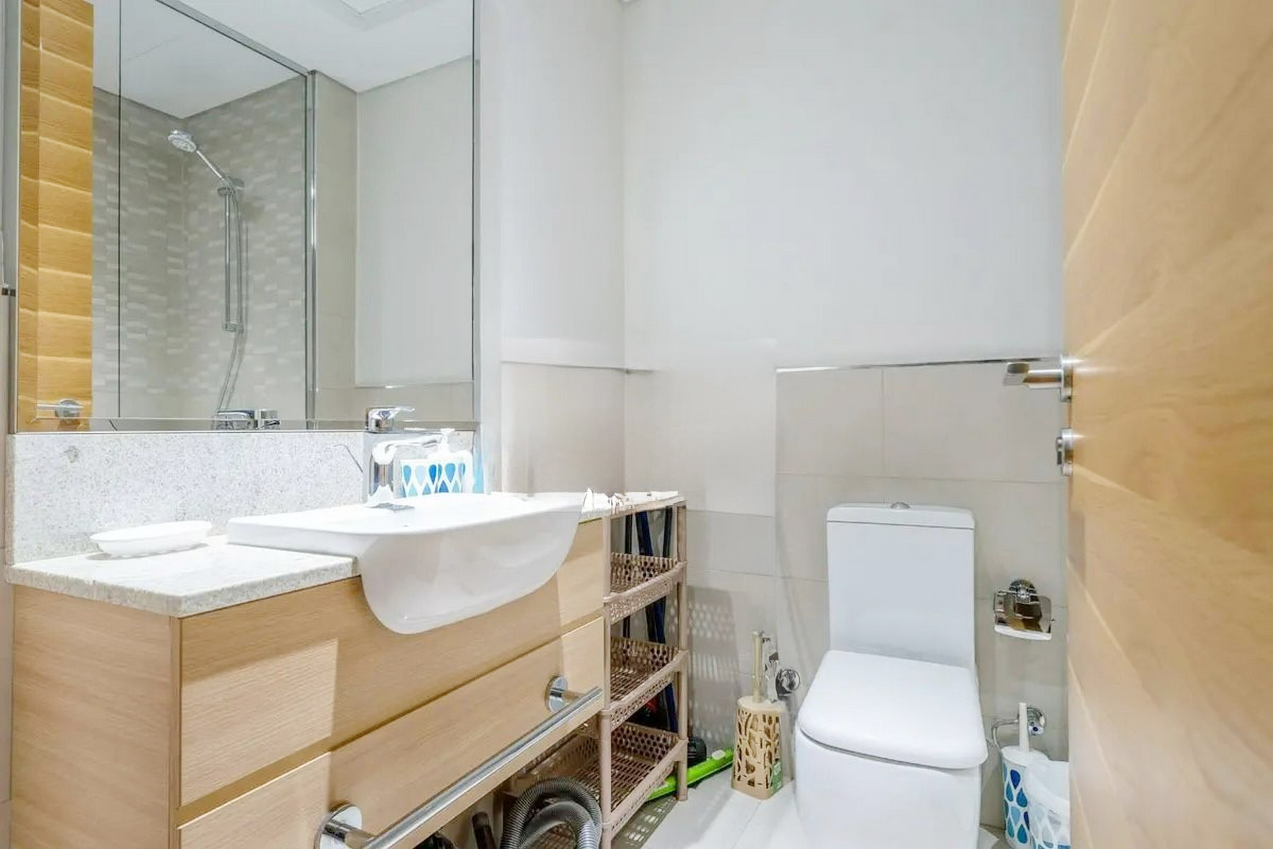 Close to Metro | Fully Furnished | Pool View