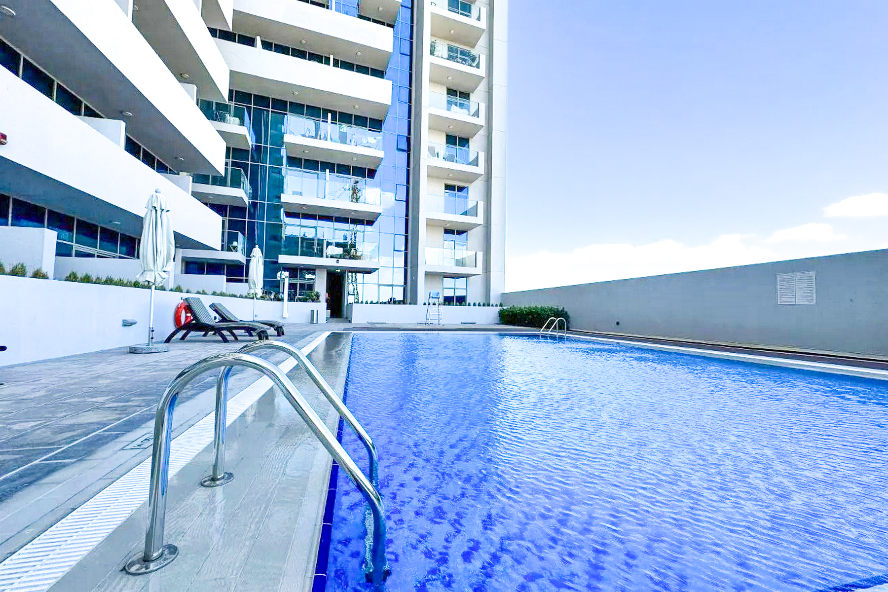 Close to Metro | Fully Furnished | Pool View