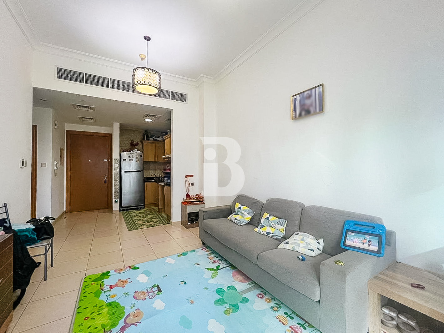 Unfurnished Unit | Spacious | Prime Location