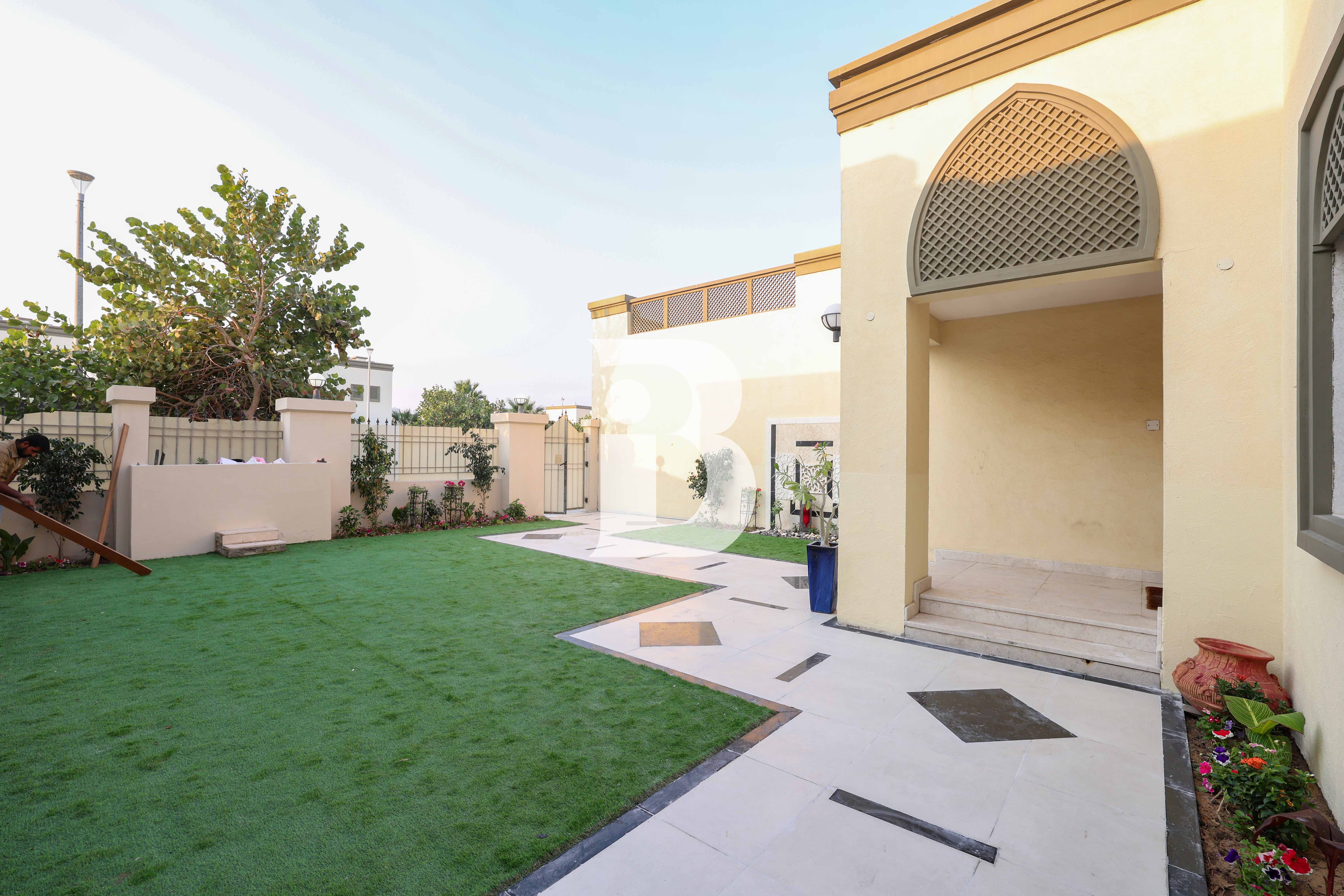 3BR Villa | Vastu | Near School | Large Plot