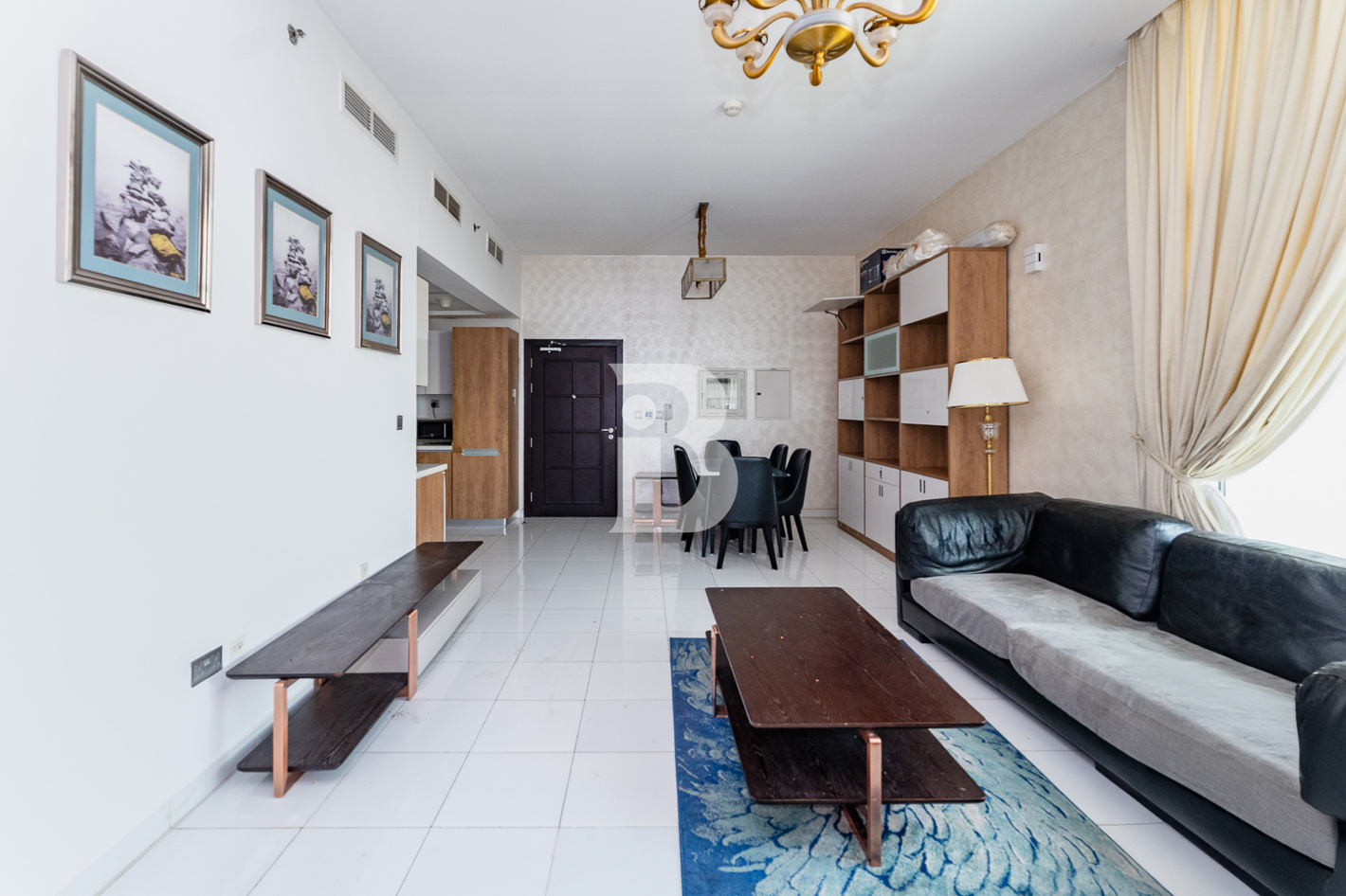 Elegant Vacant |Furnished |Investment  Explore 