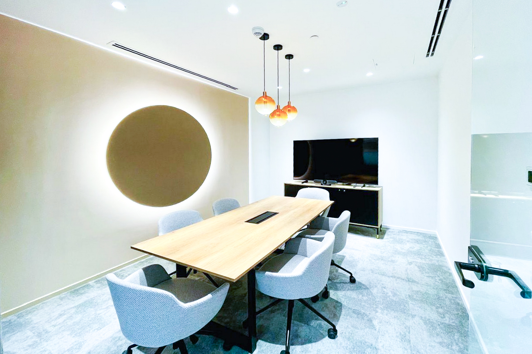 Branded Fitted &amp; Furnished | Prime Location