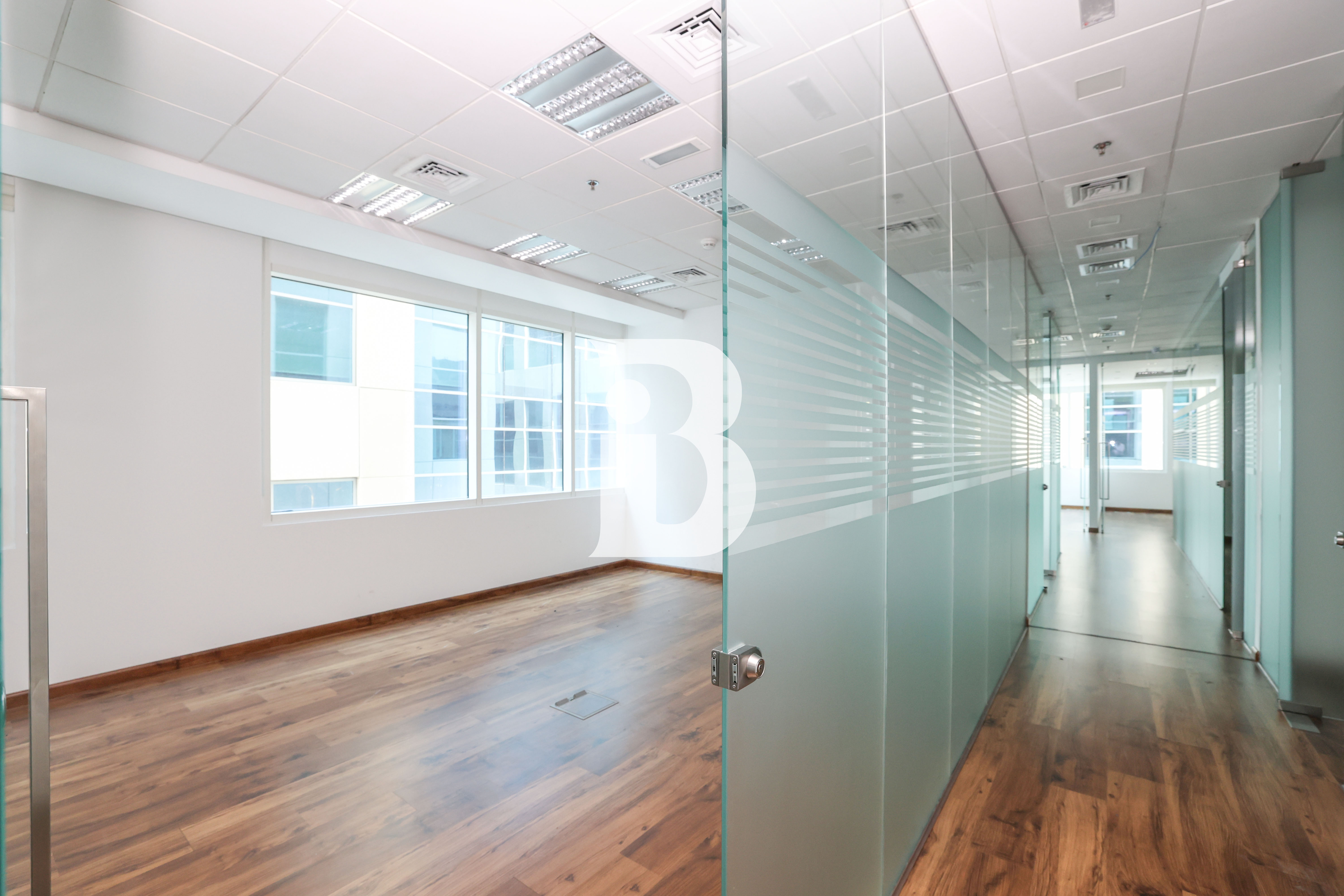 Ready To Move | 6 Parking | Corner Office