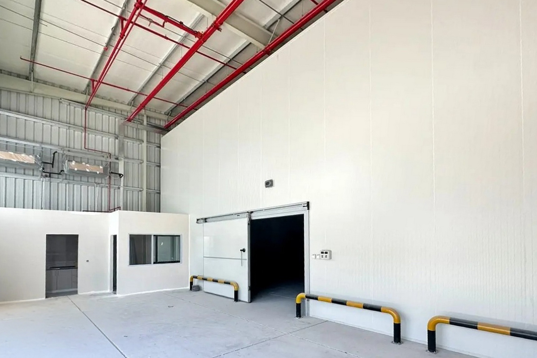 Brand New l Cold Storage and Offices l Best Deal