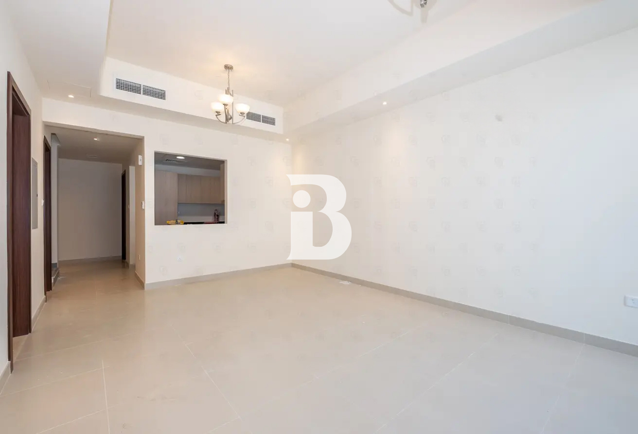 Best Price | Single Row | Family Community