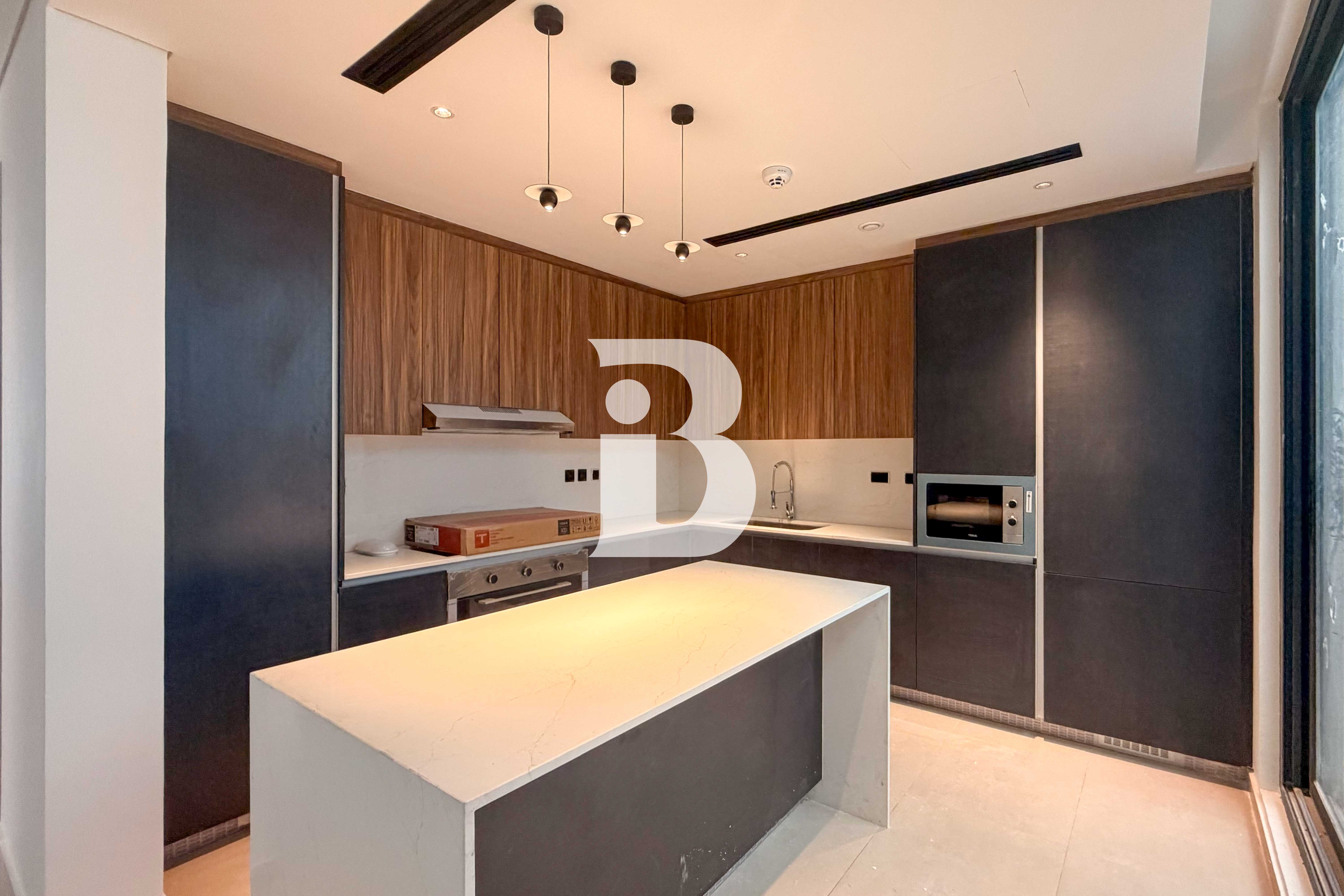 Rare Park-Facing | Prime Location