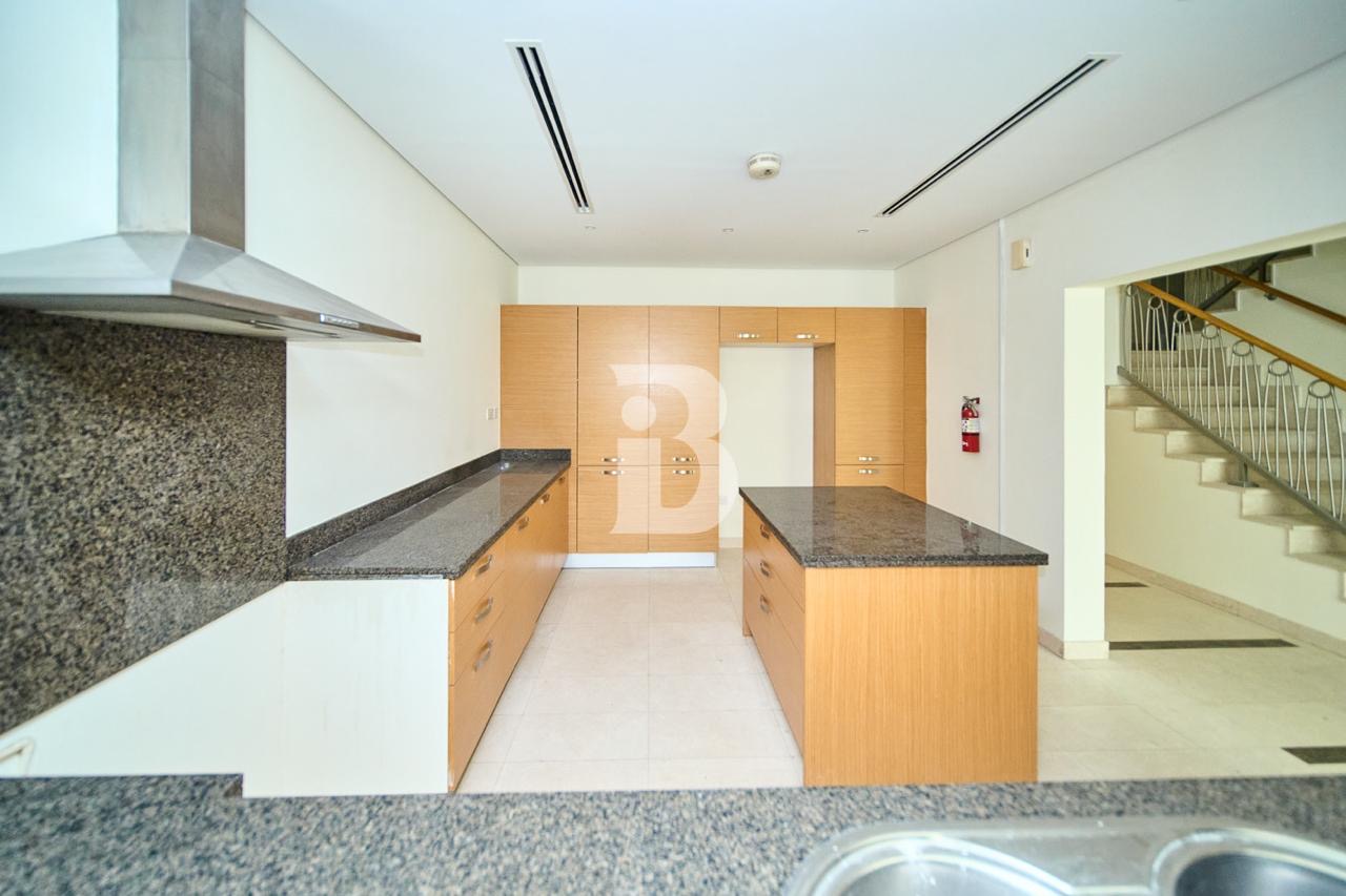 The ONLY internal unit | Family Room | VOT