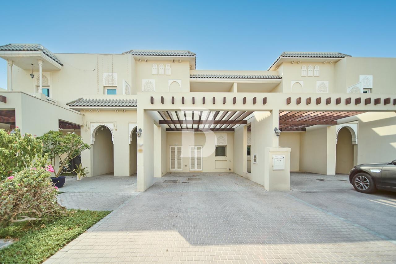 The ONLY internal unit | Family Room | VOT