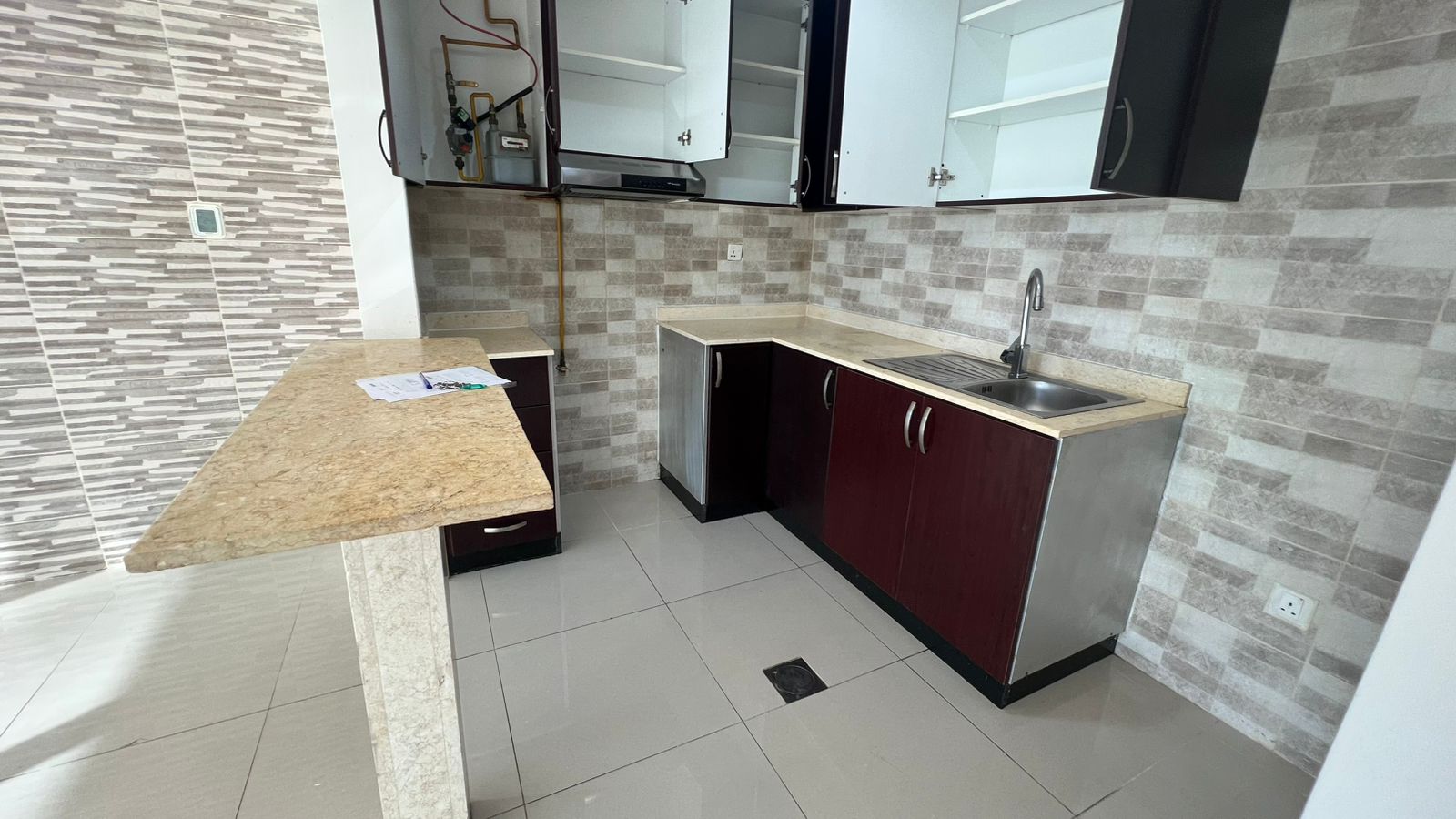 Spacious | Unfurnished | Ready to move in