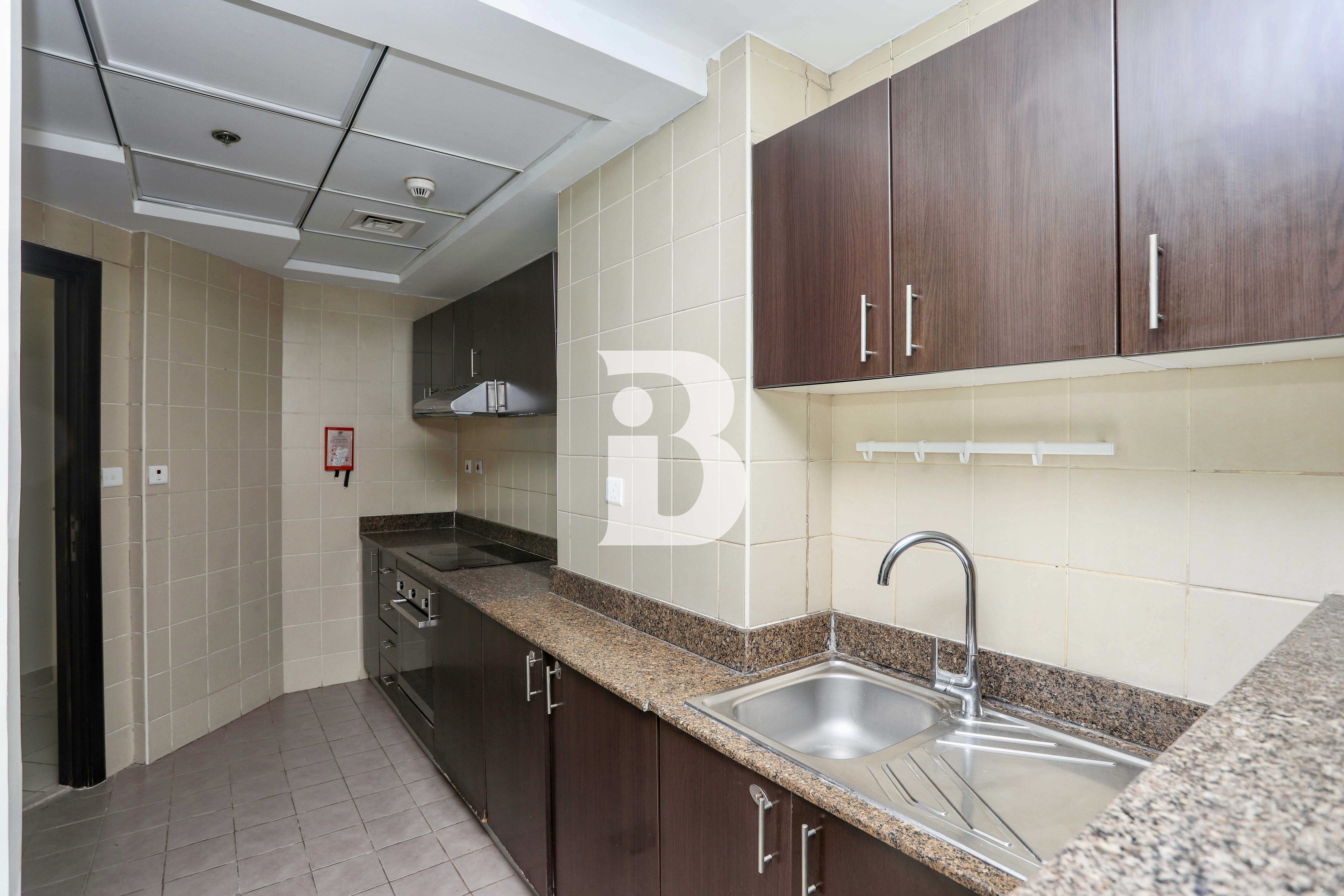 Popular Layout | Canal Views | Family Home