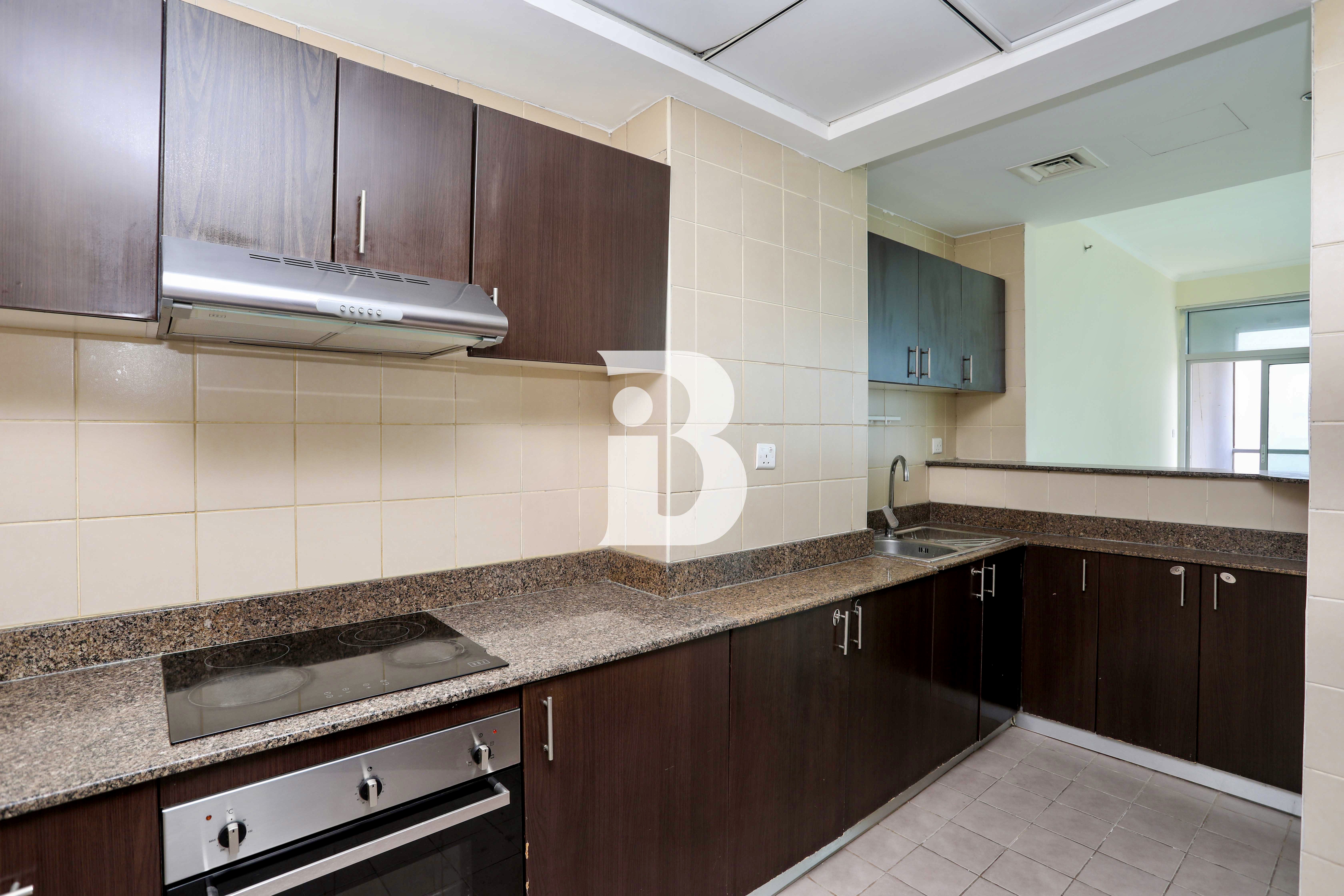 Popular Layout | Canal Views | Family Home