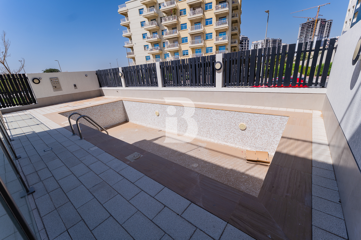 180 Degree Villas | Corner 5 Bed | Pool | Vacant